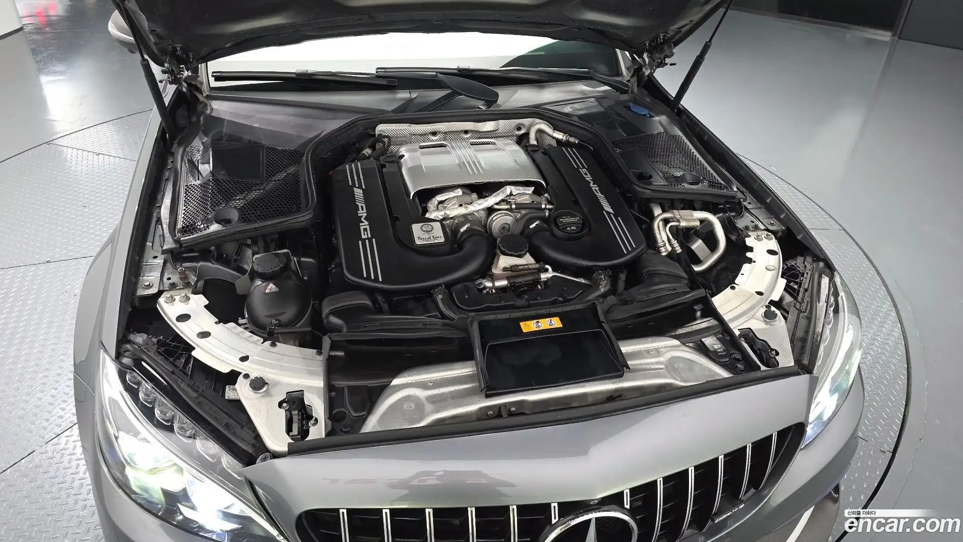 C-Class Mercedes-Benz 2017.6-OUTER-006