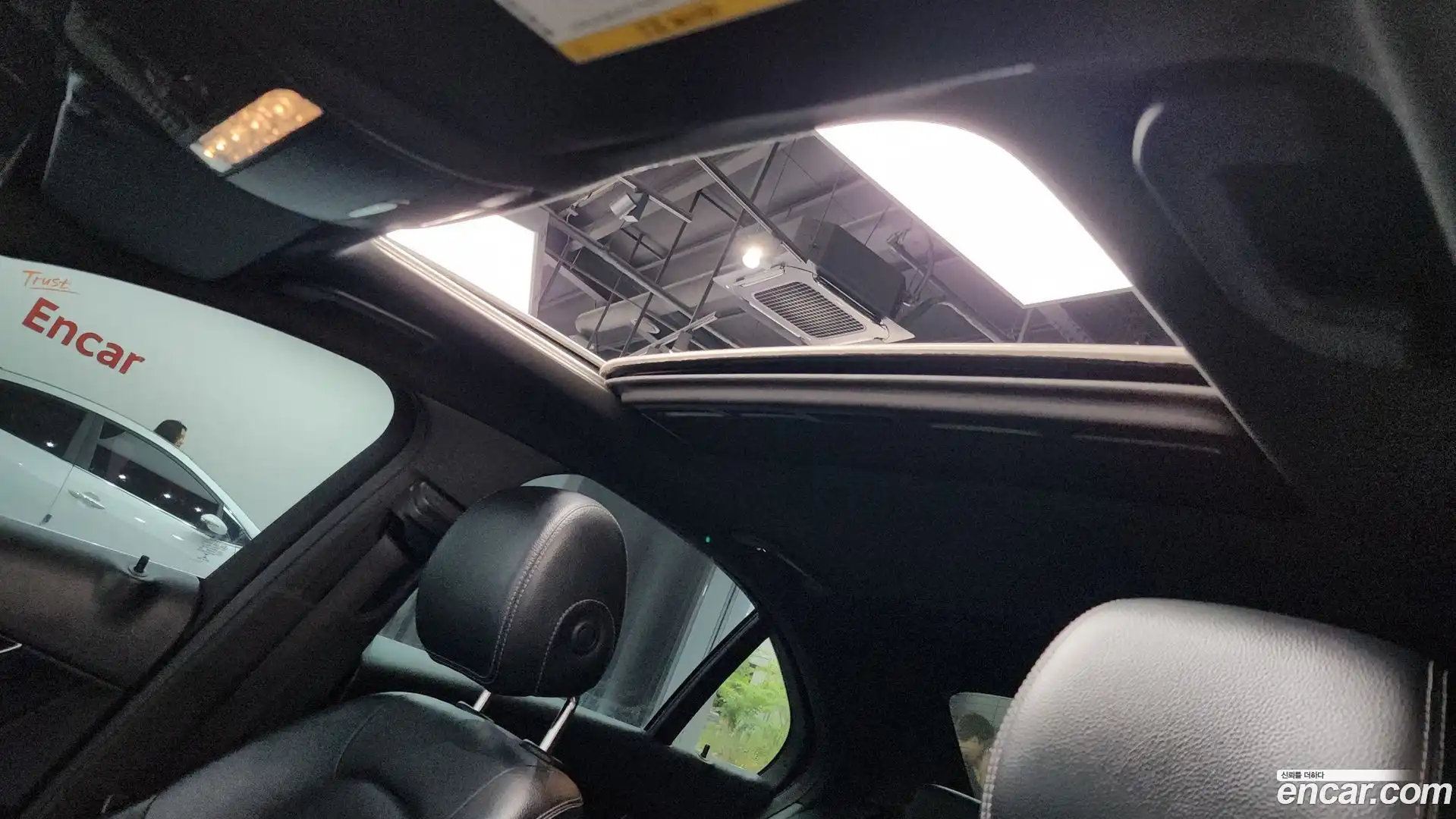 C-Class Mercedes-Benz 2016.9-OPTION-019