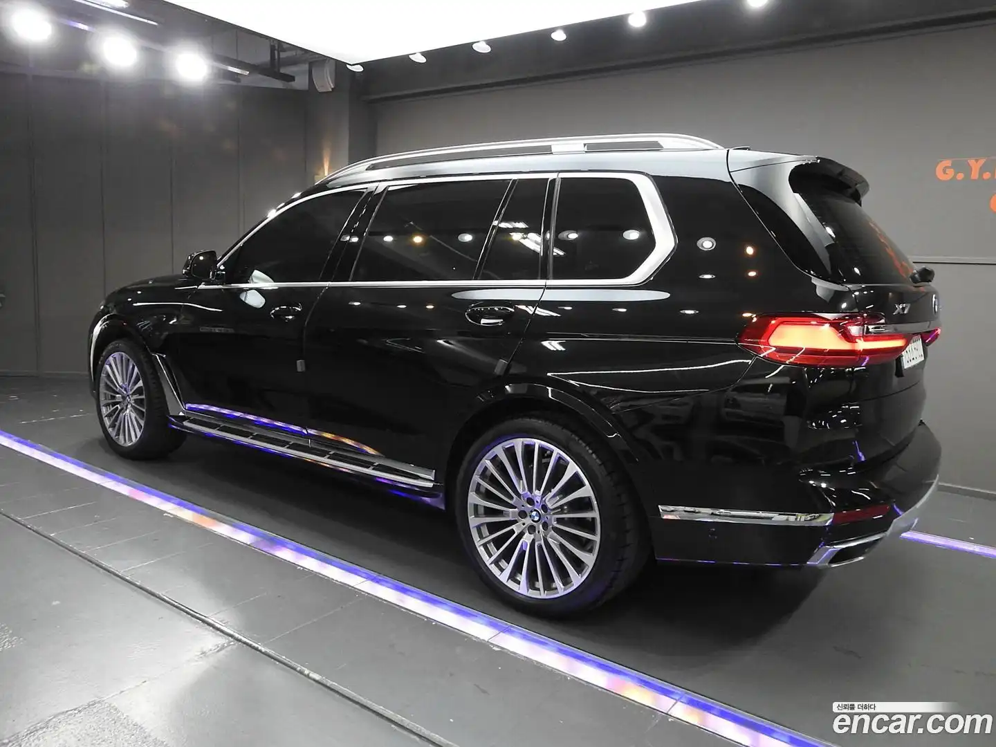 X7 BMW 2021.6-OUTER-003
