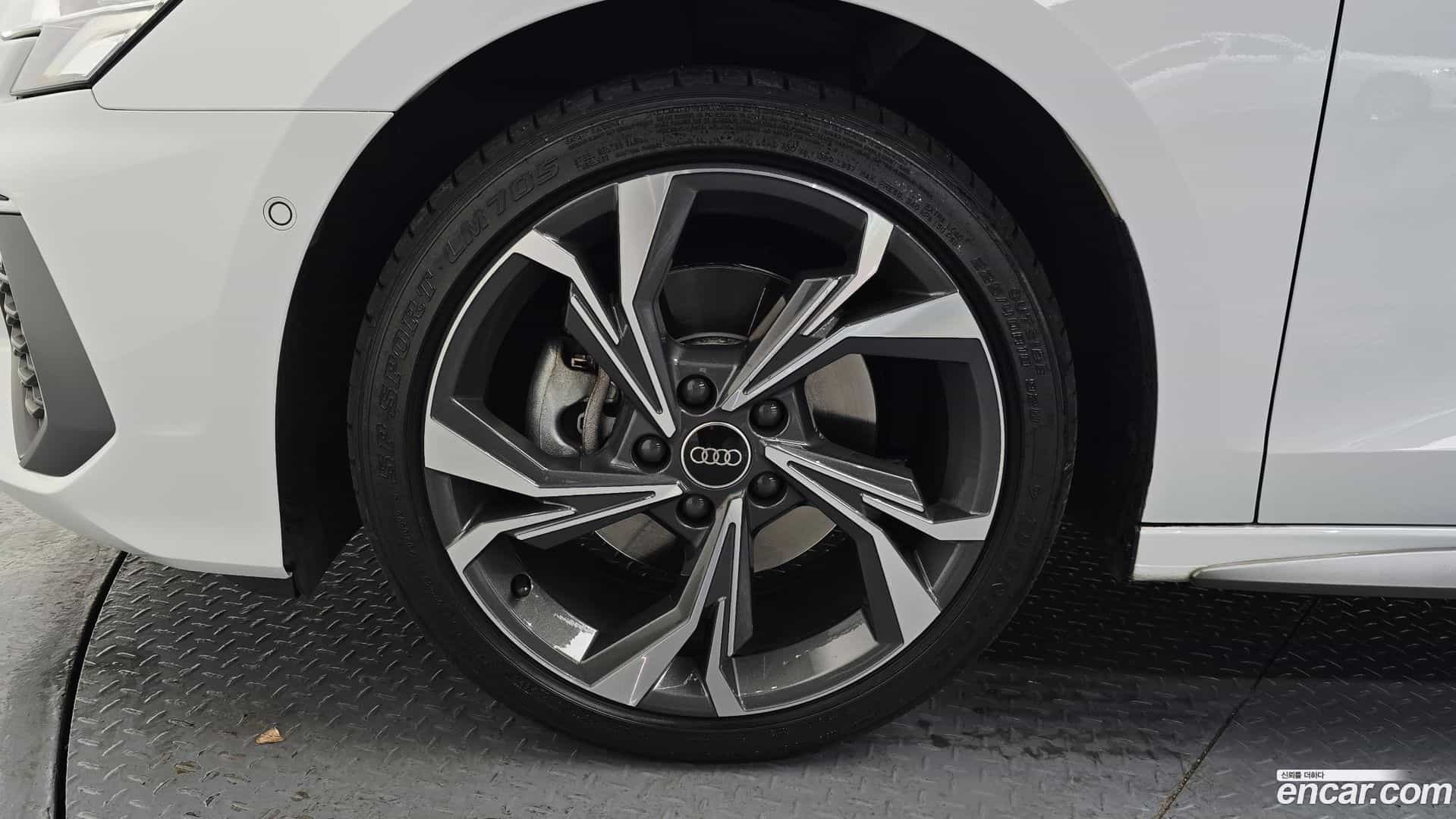 A3 Audi 2023.4-OUTER-005