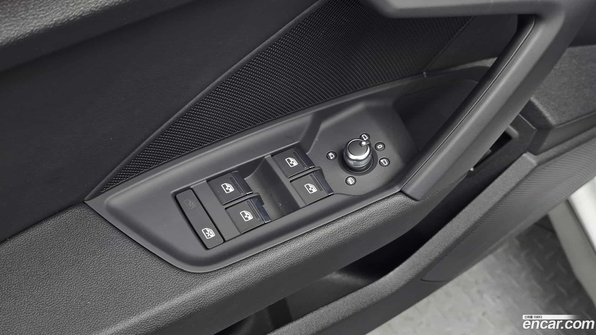 A3 Audi 2023.4-OPTION-041