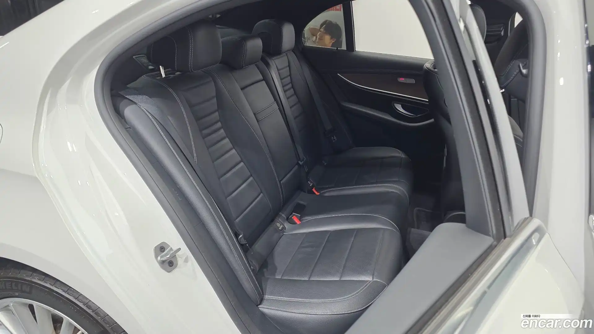 E-Class Mercedes-Benz 2021.3-OPTION-016