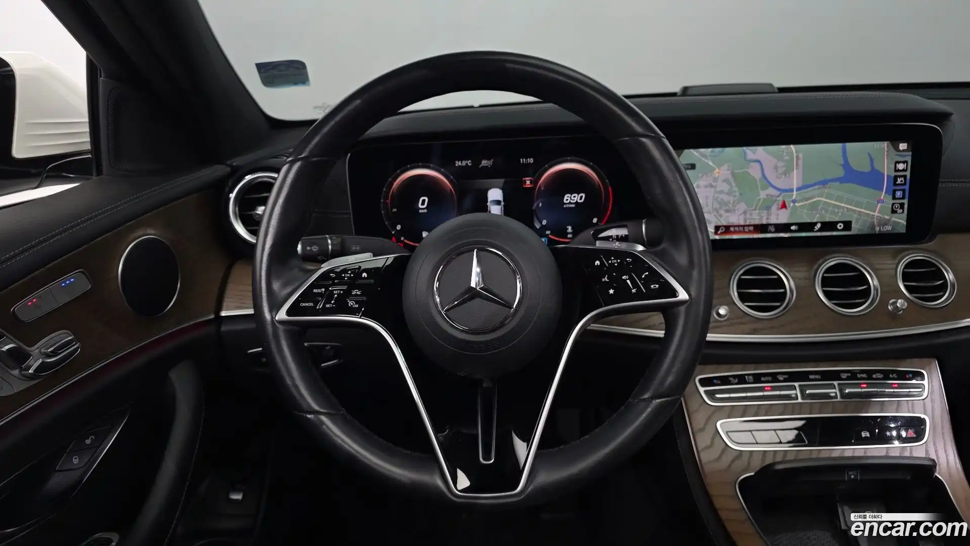 E-Class Mercedes-Benz 2021.3-OPTION-018