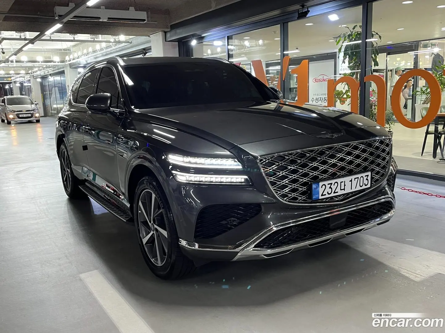 Main__Slider__Photo:GV80 Genesis 2025.2-0