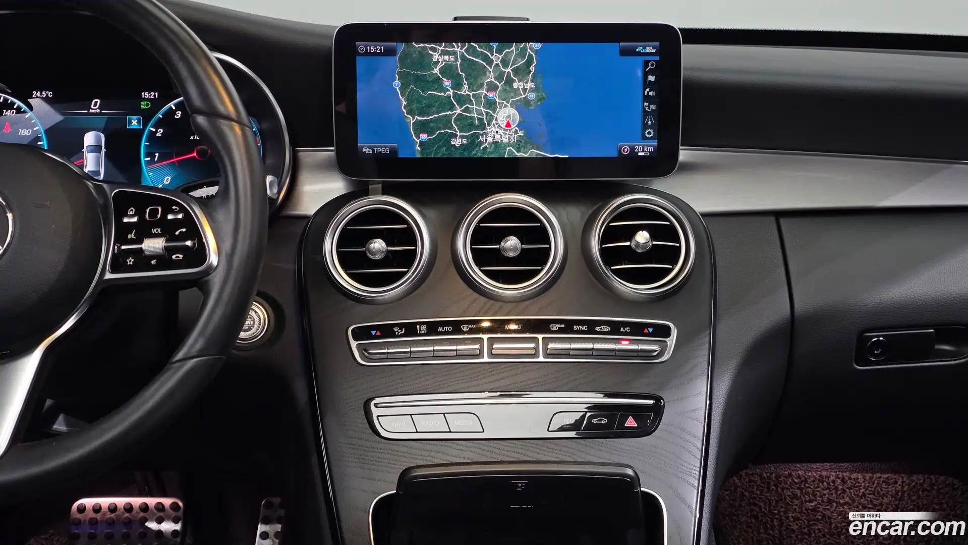 C-Class Mercedes-Benz 2021.3-OPTION-017