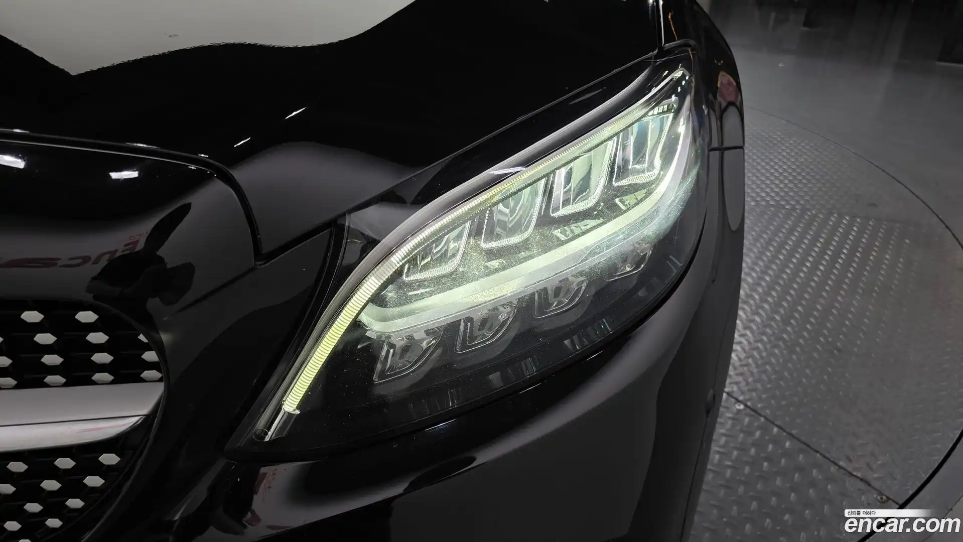 C-Class Mercedes-Benz 2021.3-OUTER-032