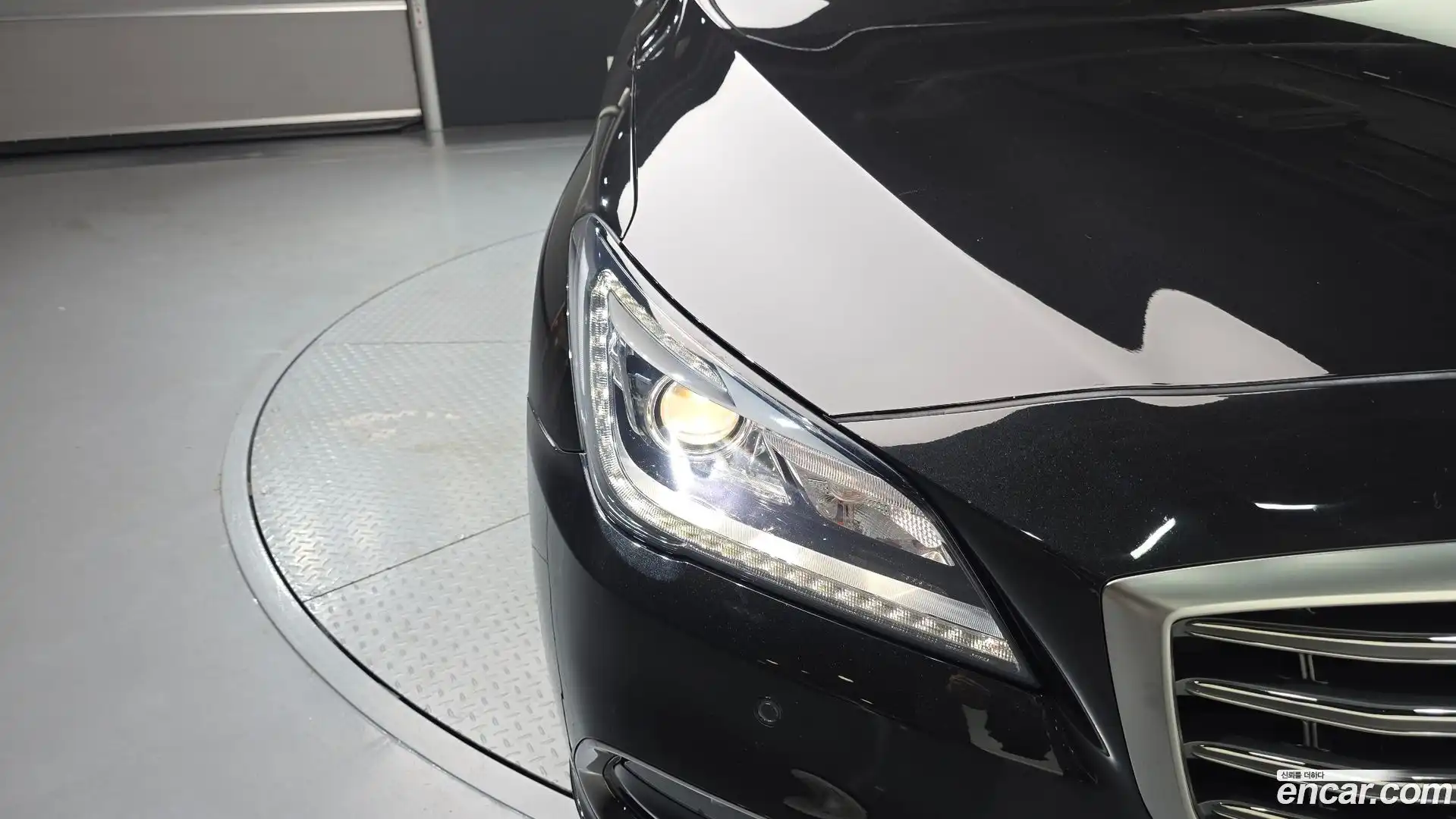 G80 Genesis 2019.2-OUTER-032