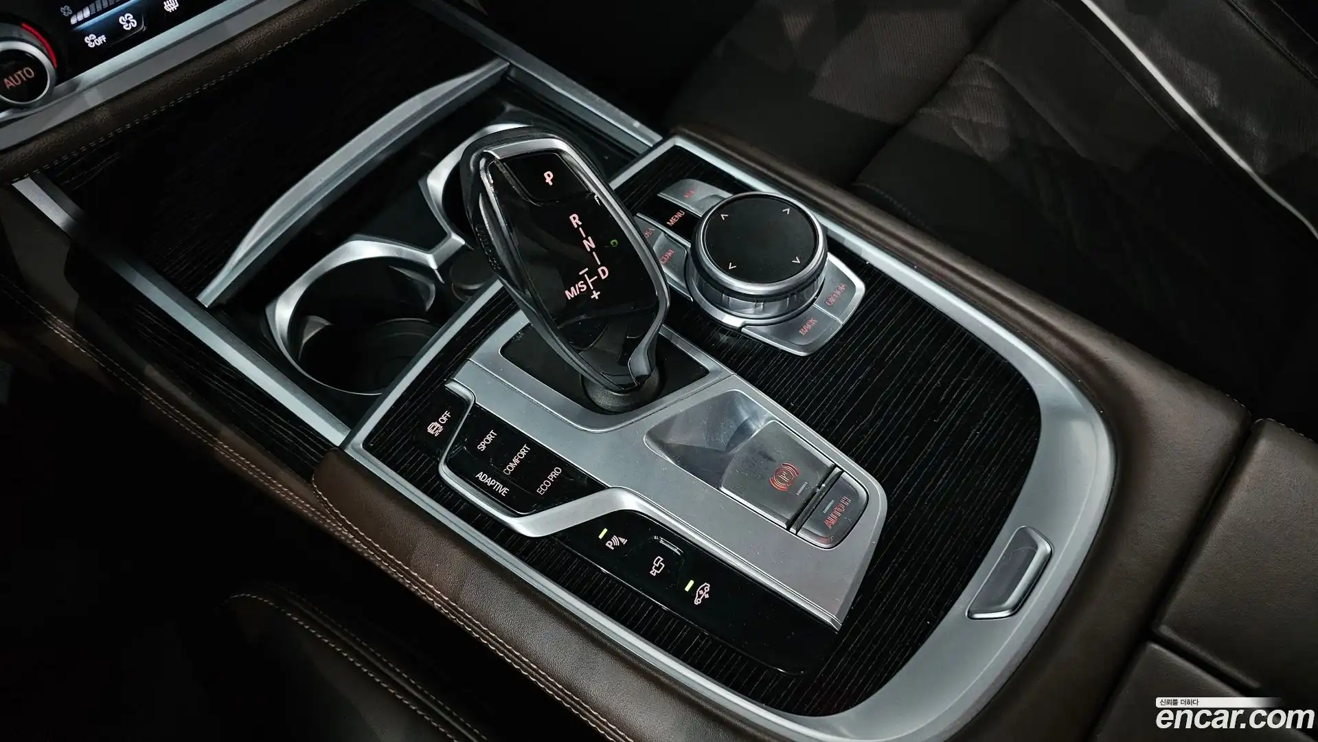 7-Series BMW 2019.5-INNER-009