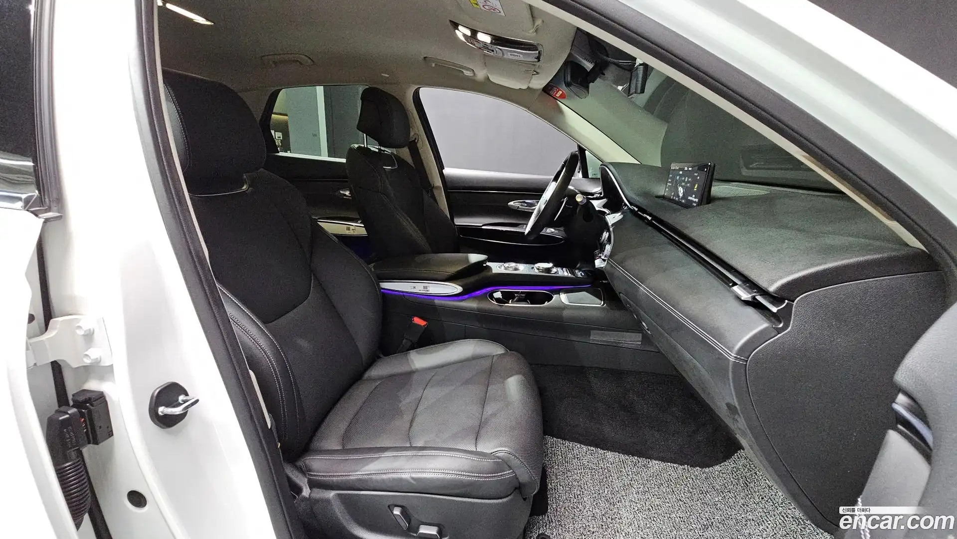 GV70 Genesis 2023.7-INNER-036