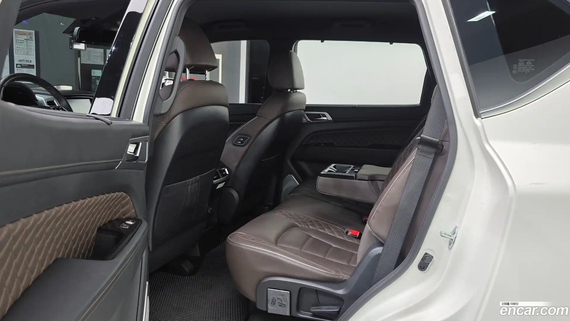 Rexton KG Mobility 2022.6-OPTION-015