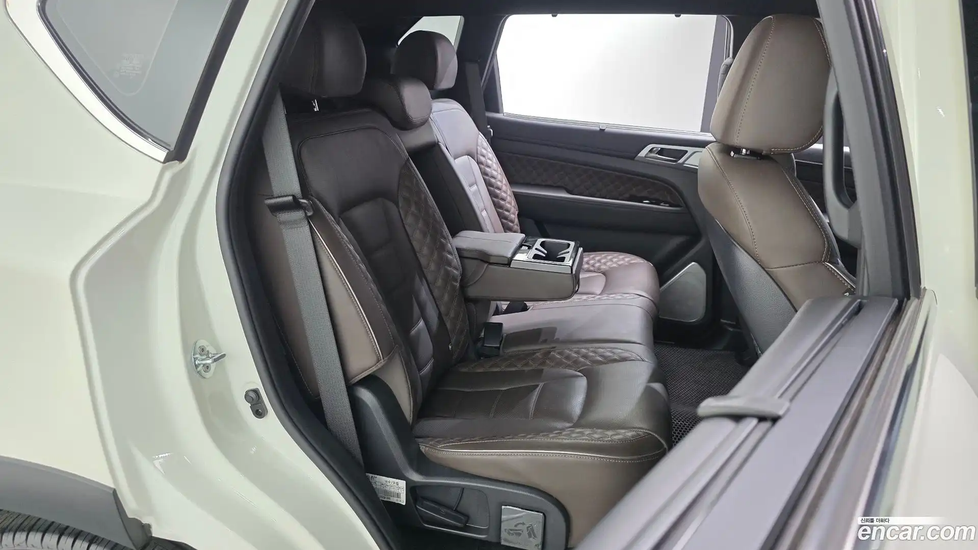 Rexton KG Mobility 2022.6-OPTION-016