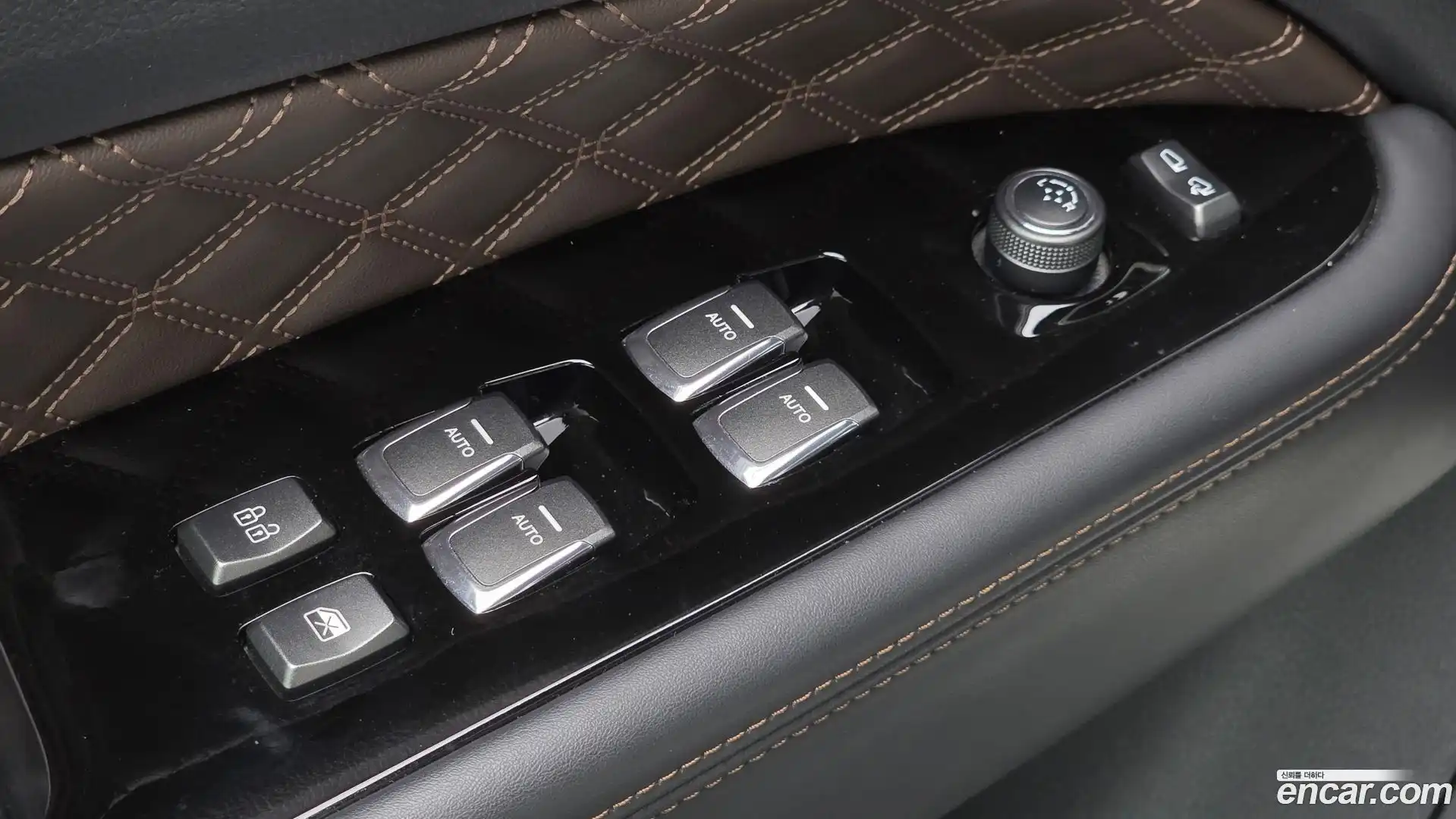 Rexton KG Mobility 2022.6-OPTION-041