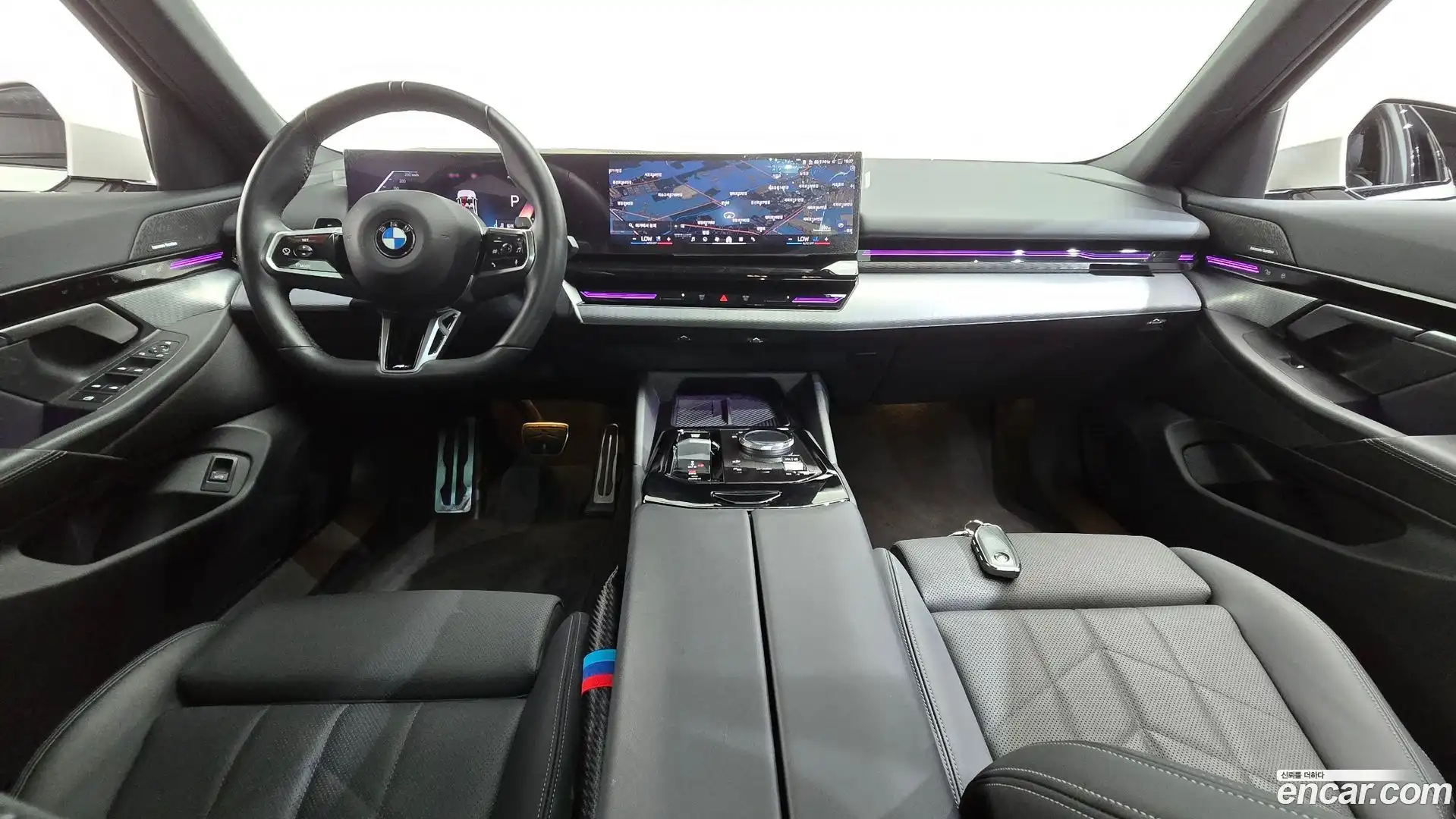 5-Series BMW 2023.9-INNER-007