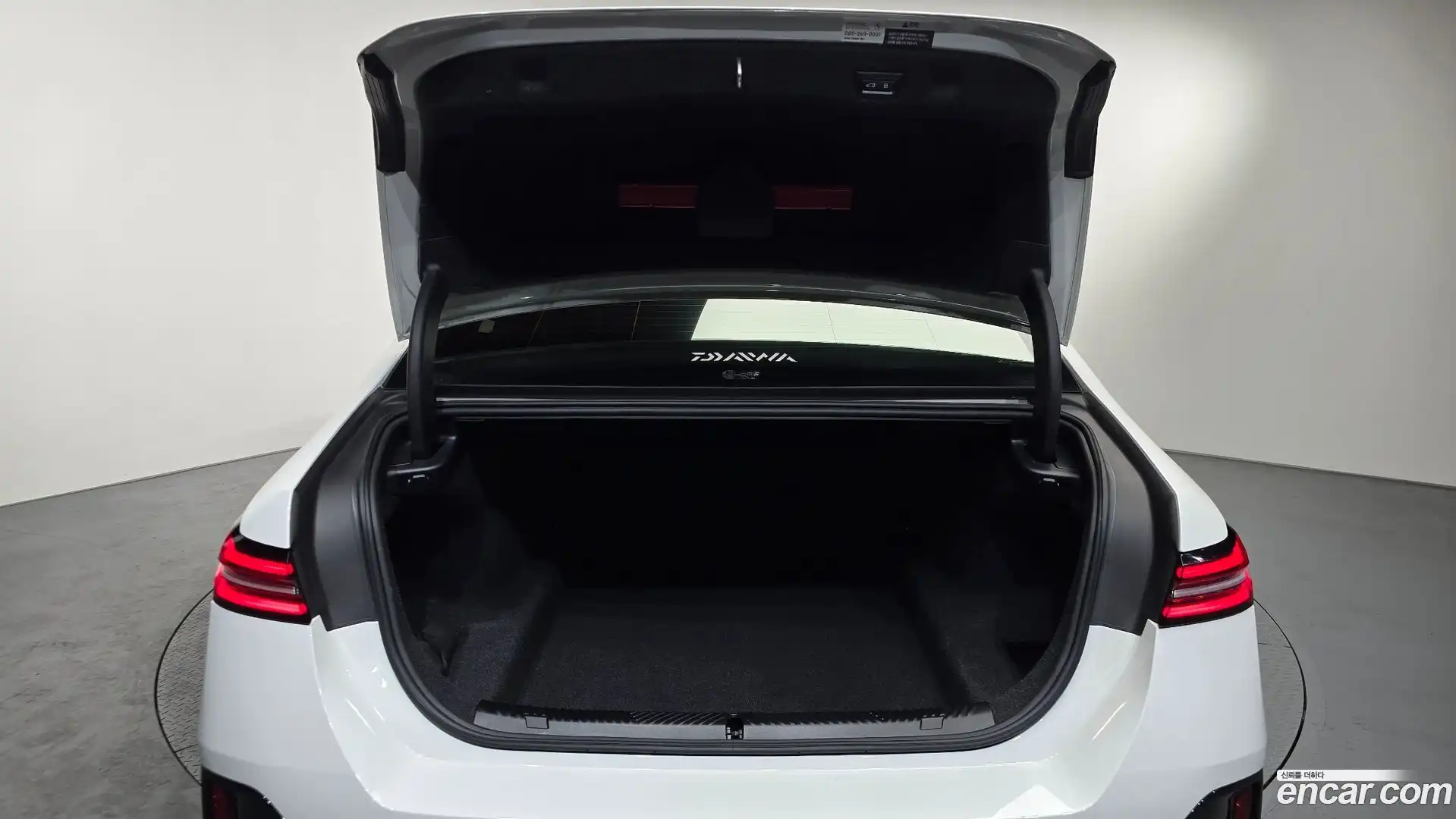 5-Series BMW 2023.9-OPTION-023