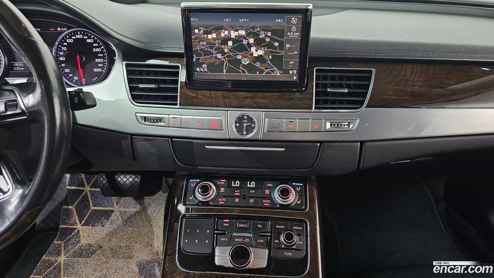 A8 Audi 2015.1-OPTION-017