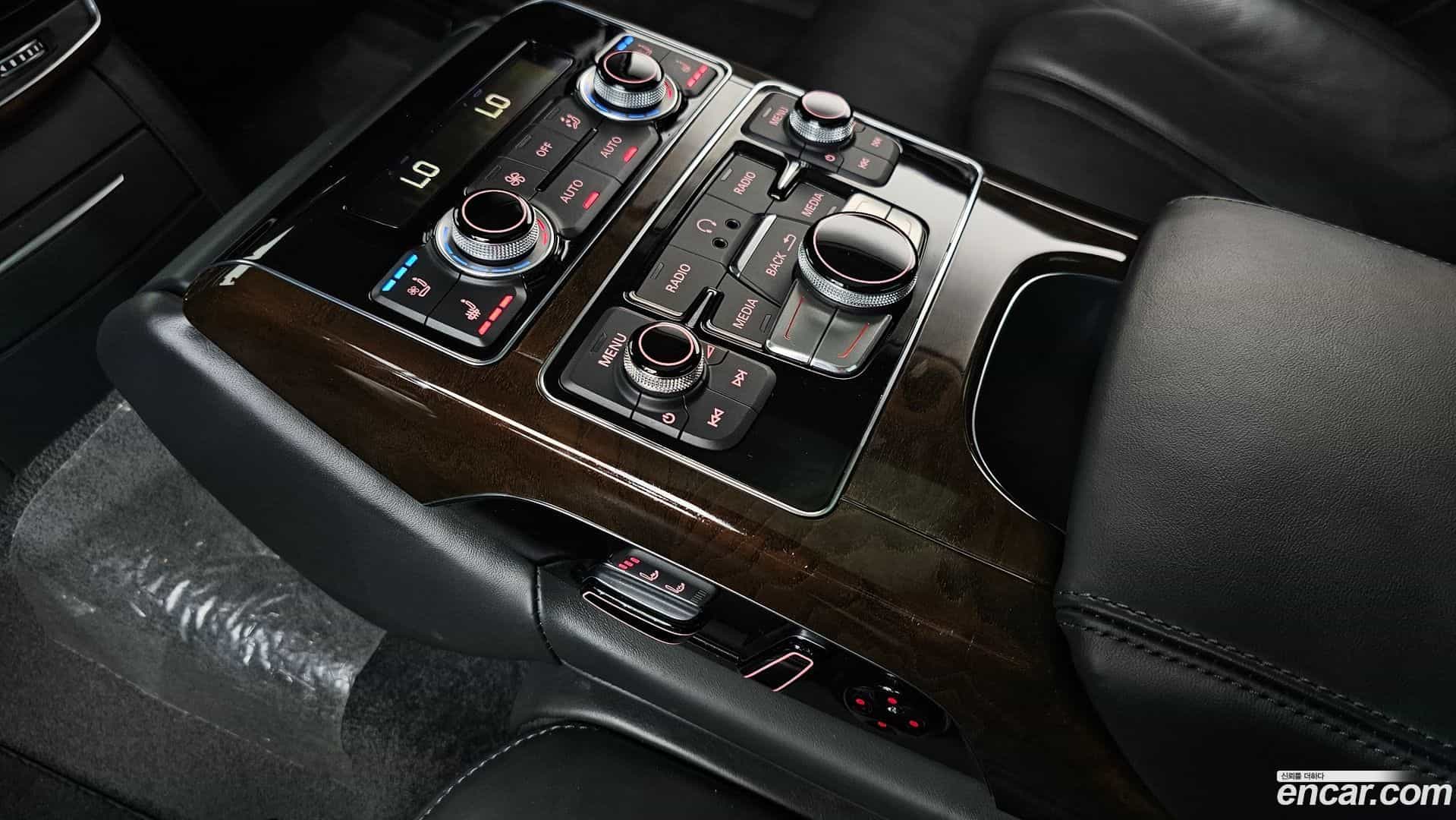 A8 Audi 2015.1-OPTION-022