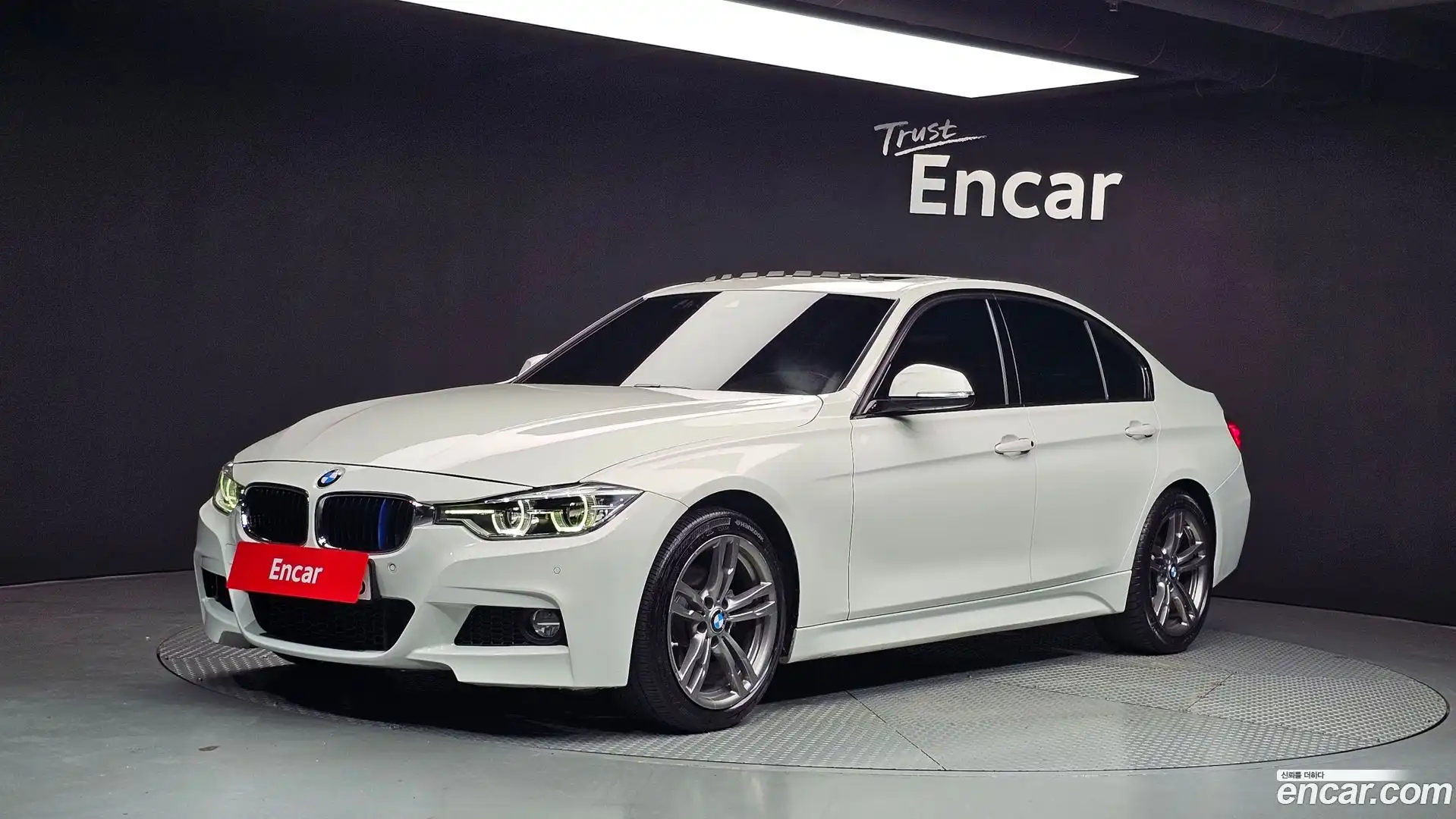 3-Series BMW 2018.11-OUTER-001