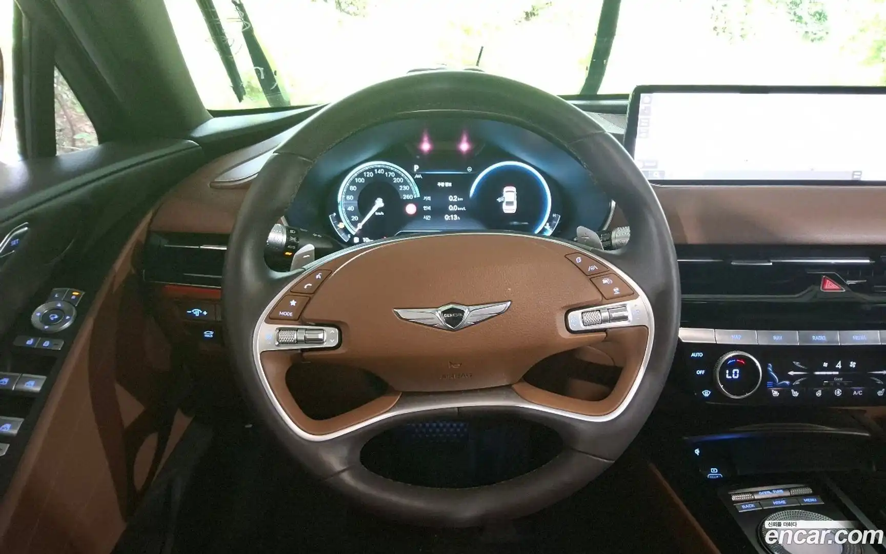 G80 Genesis 2022.4-INNER-009