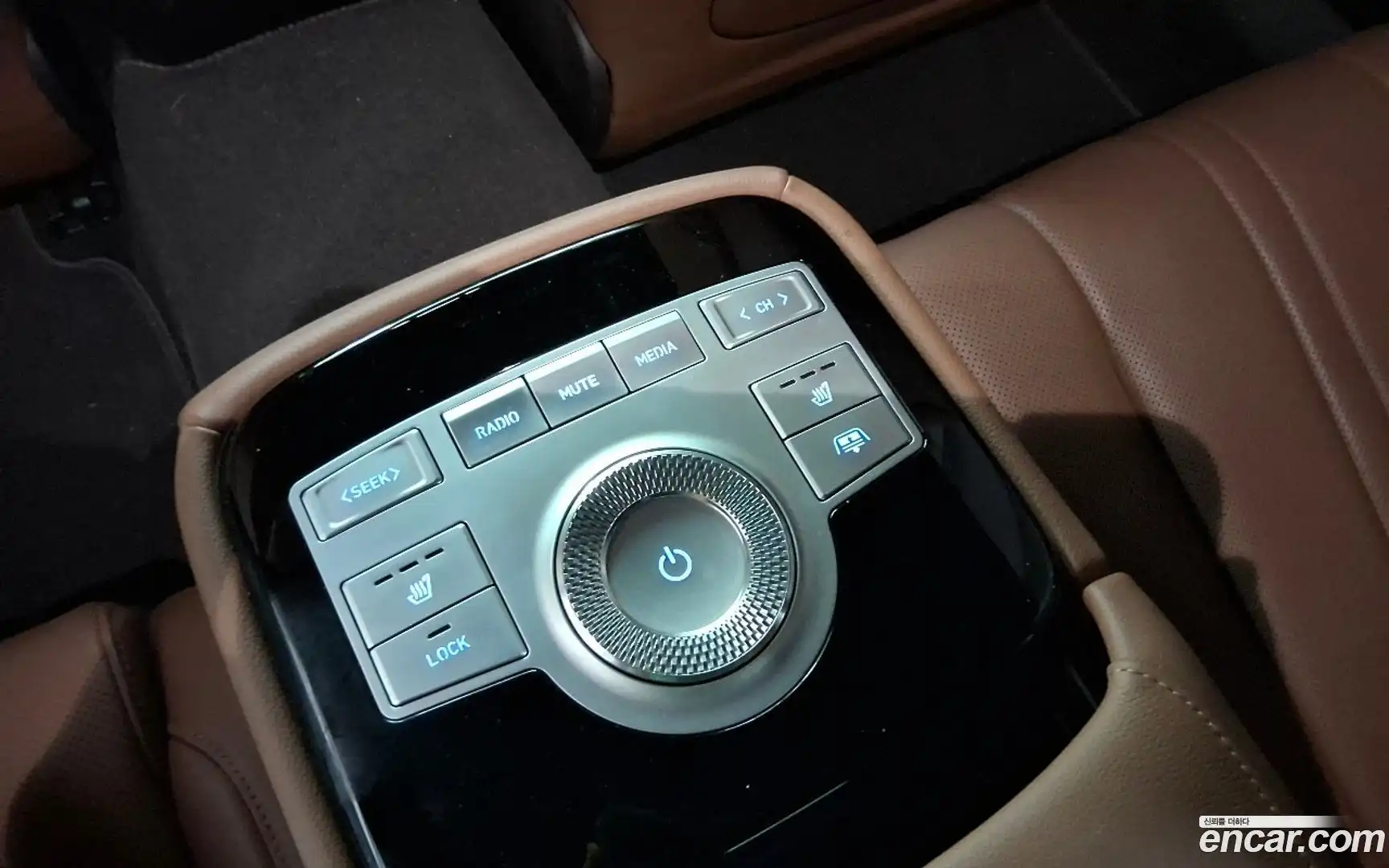 G80 Genesis 2022.4-OPTION-015