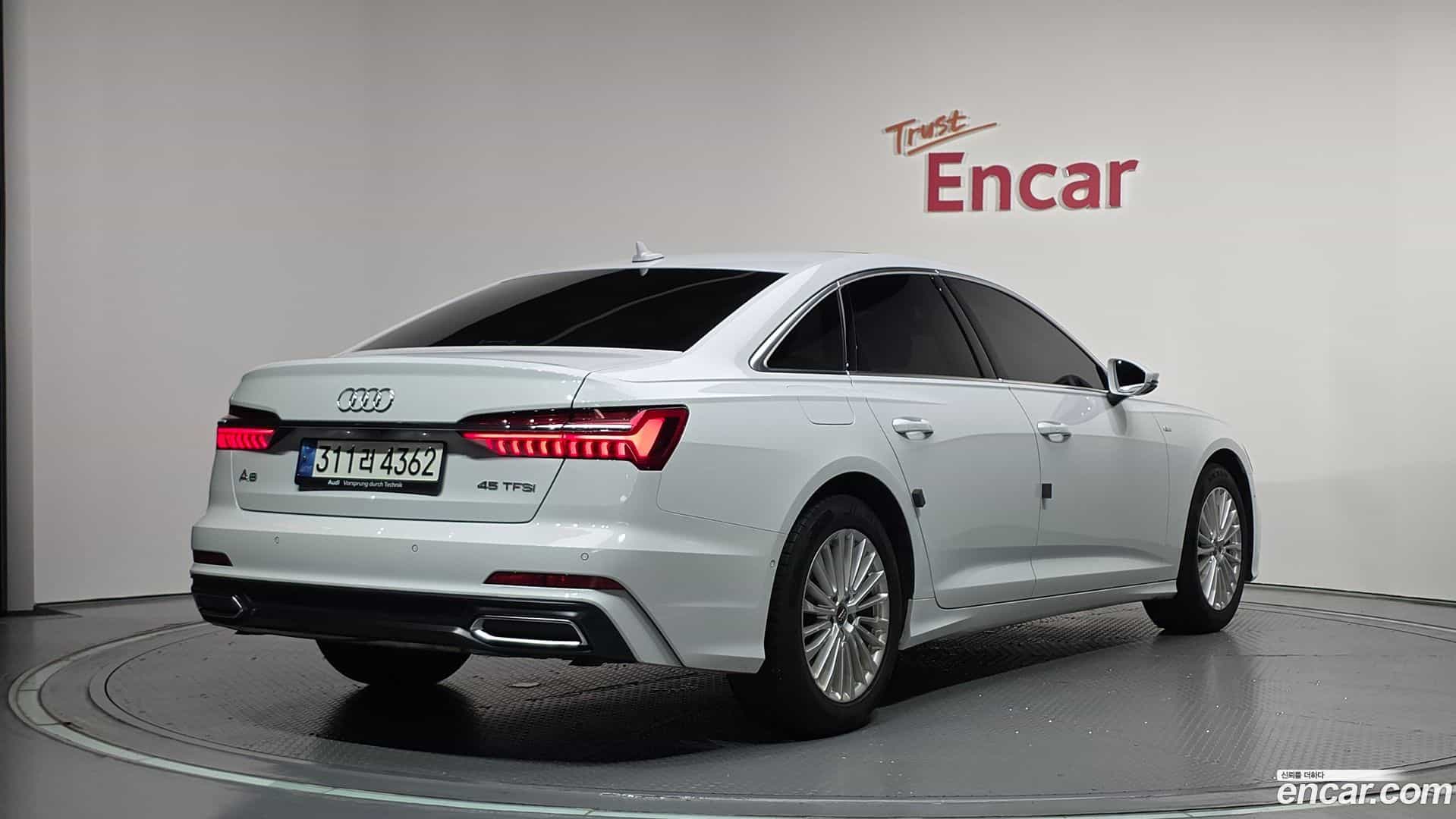 A6 Audi 2021.0-OUTER-002