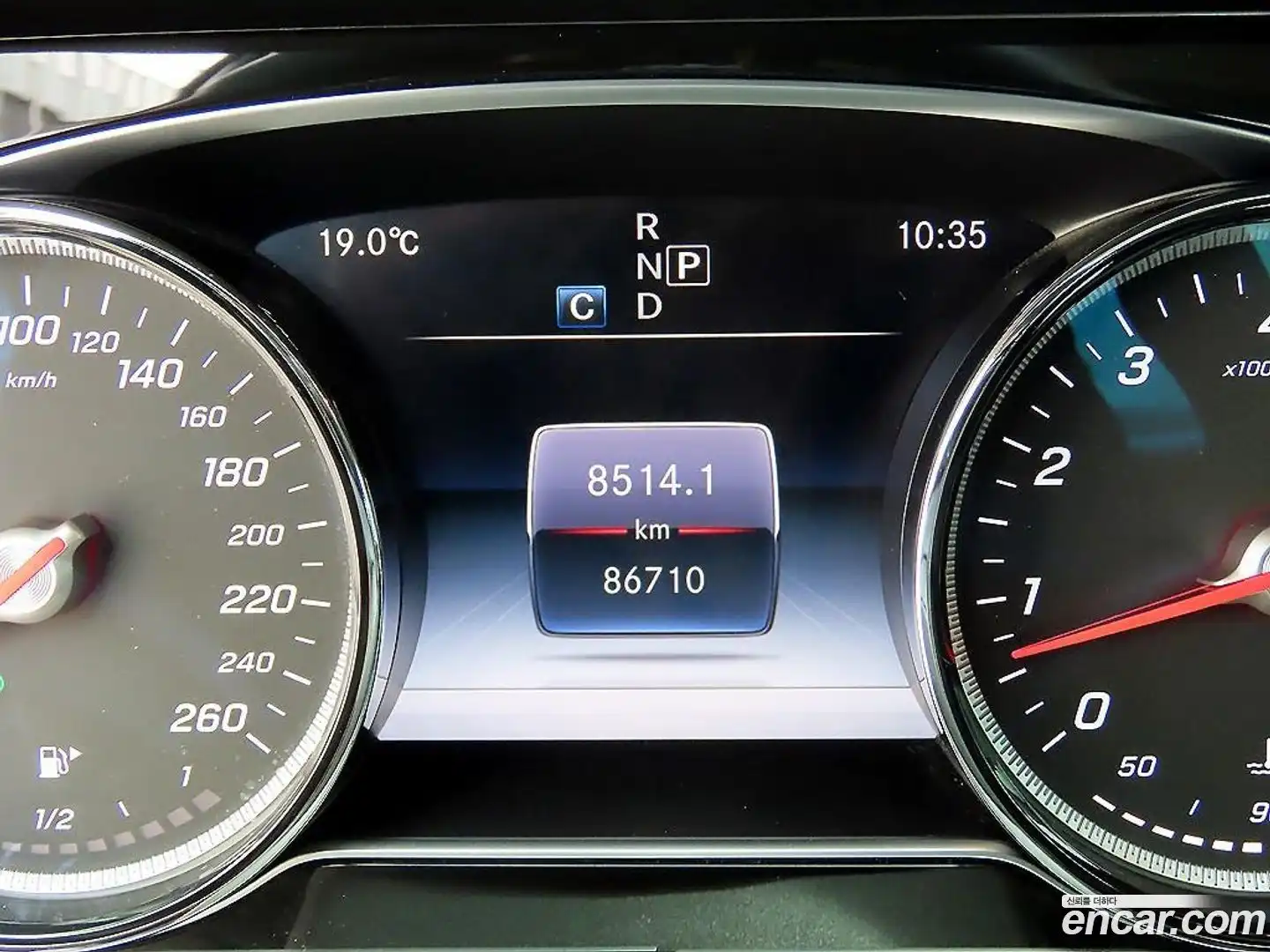 E-Class Mercedes-Benz 2018.2-OUTER-006