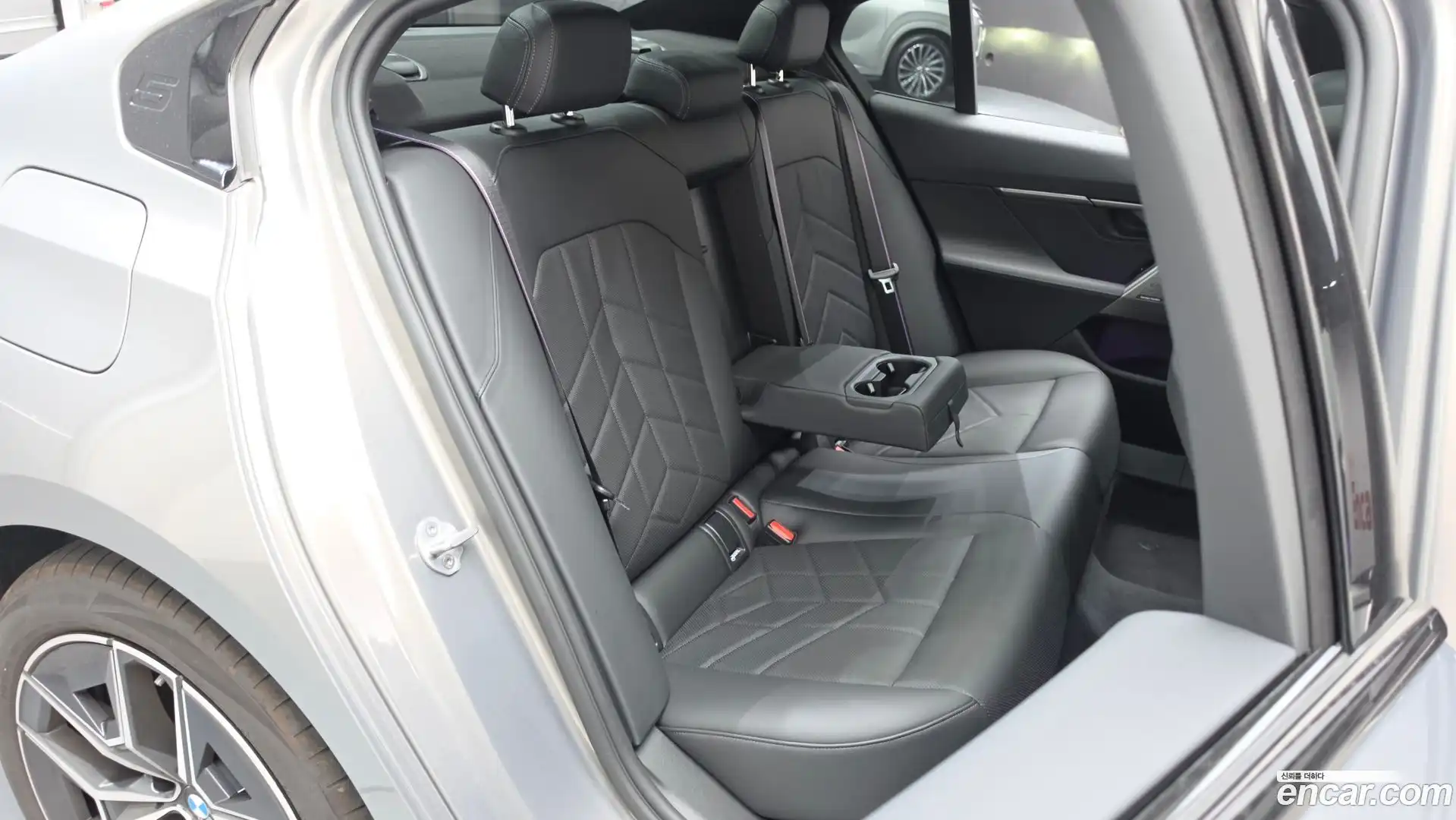 5-Series BMW 2025.10-OPTION-015