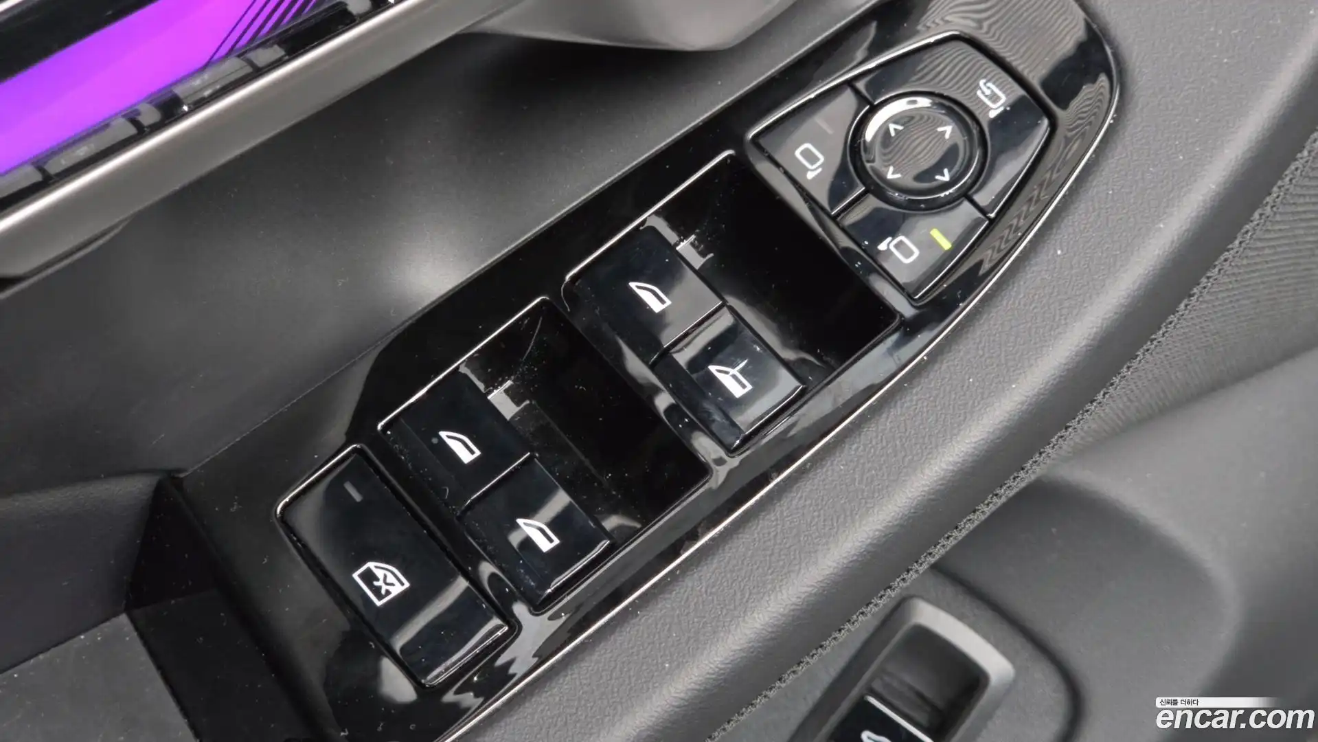 5-Series BMW 2025.10-OPTION-020