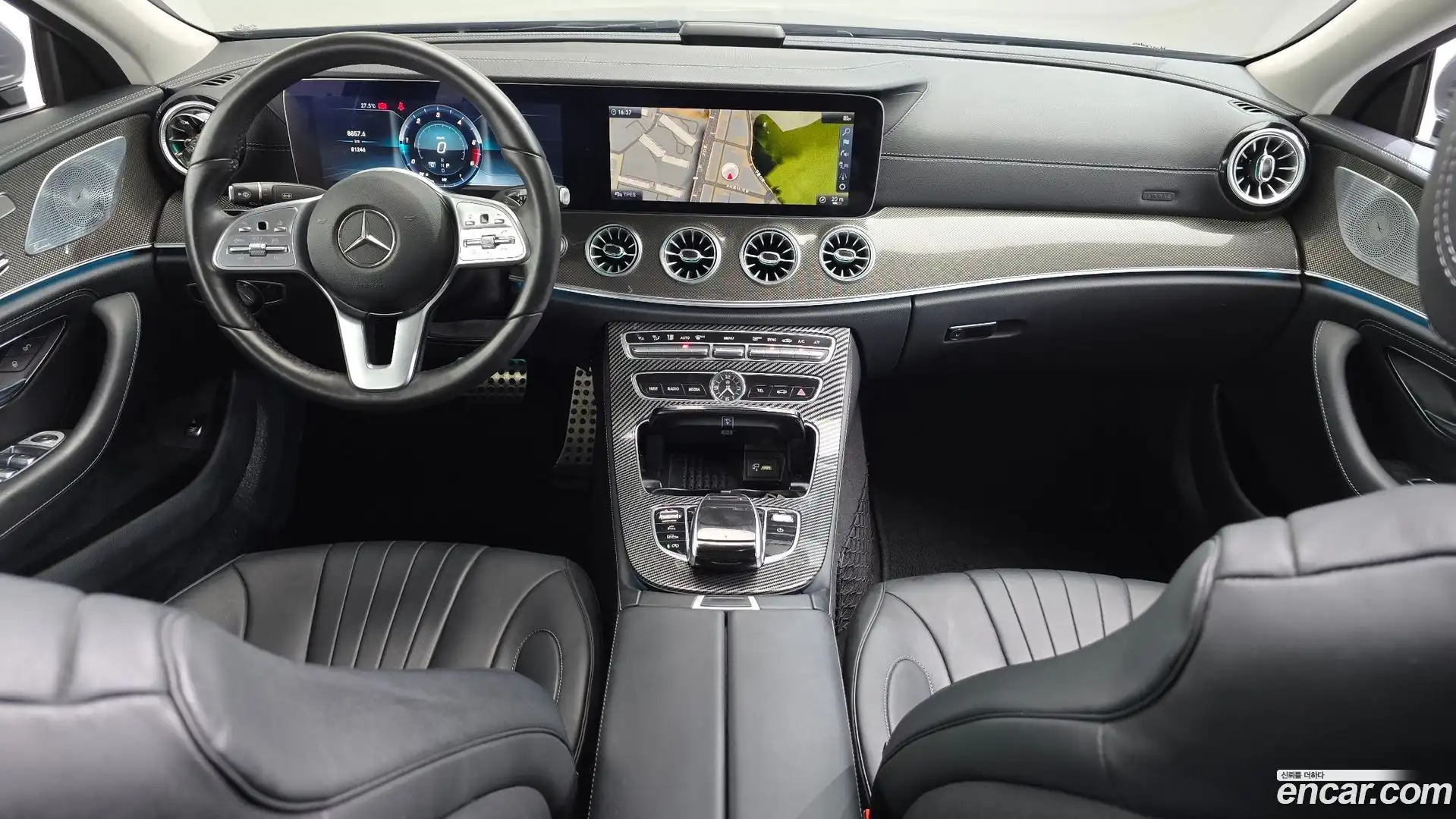 CLS-Class Mercedes-Benz 2019.11-INNER-007