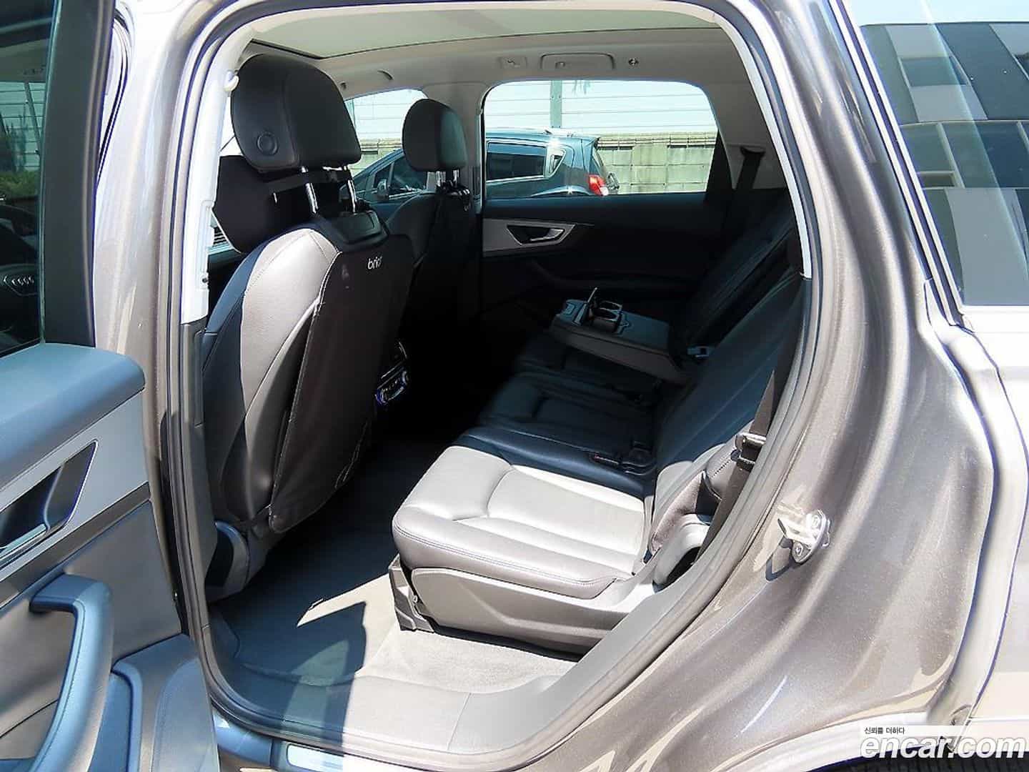 Q7 Audi 2019.10-INNER-009
