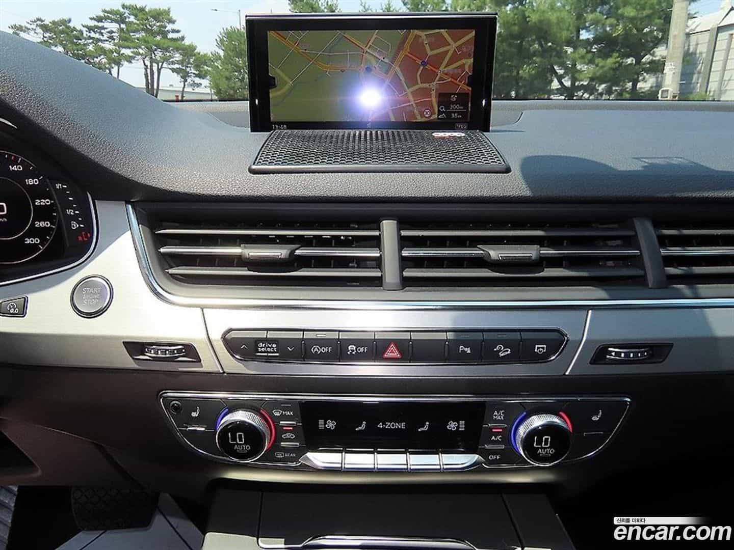 Q7 Audi 2019.10-OPTION-016