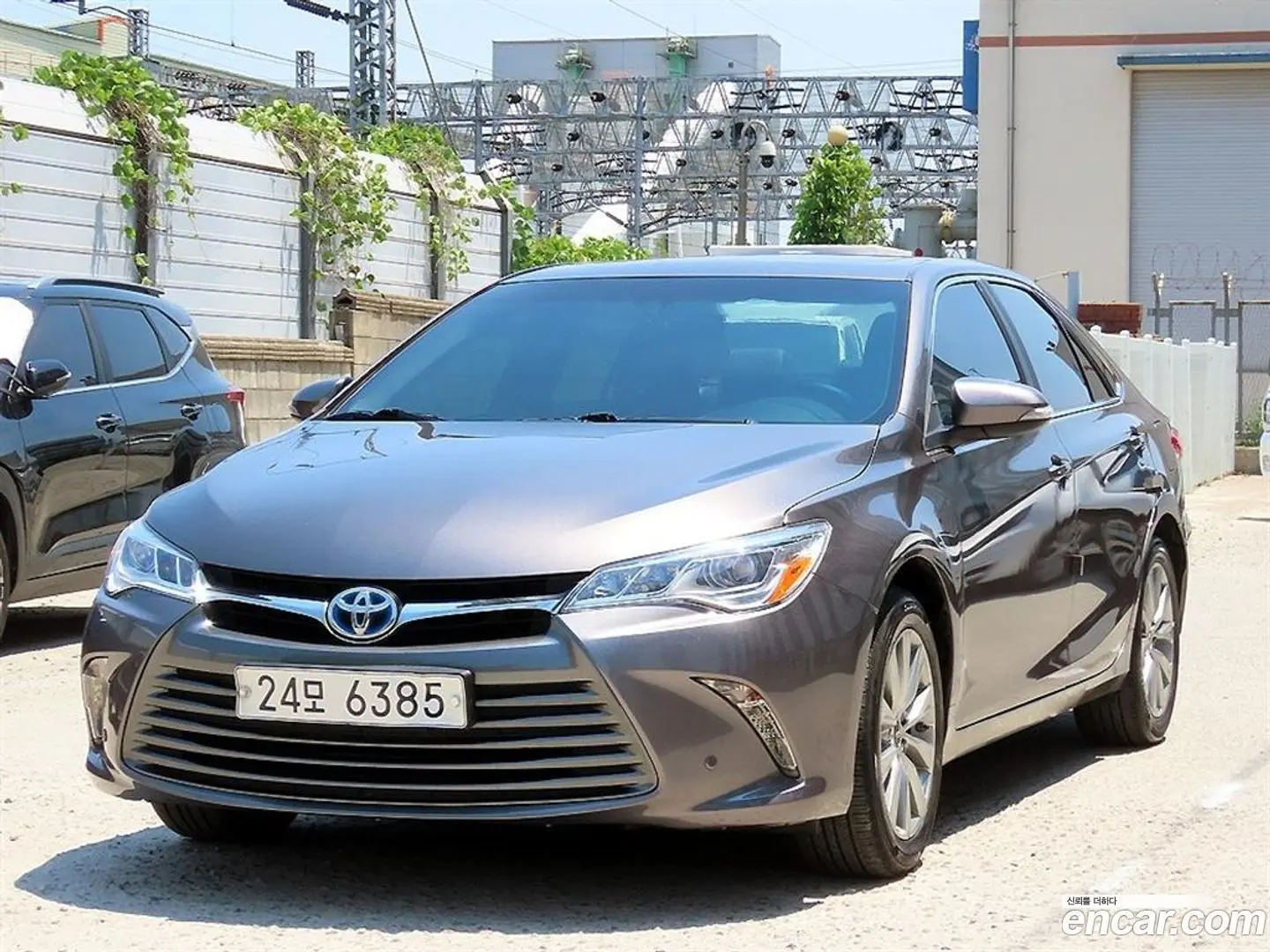 Main__Slider__Photo:Camry Toyota 2016.10-1
