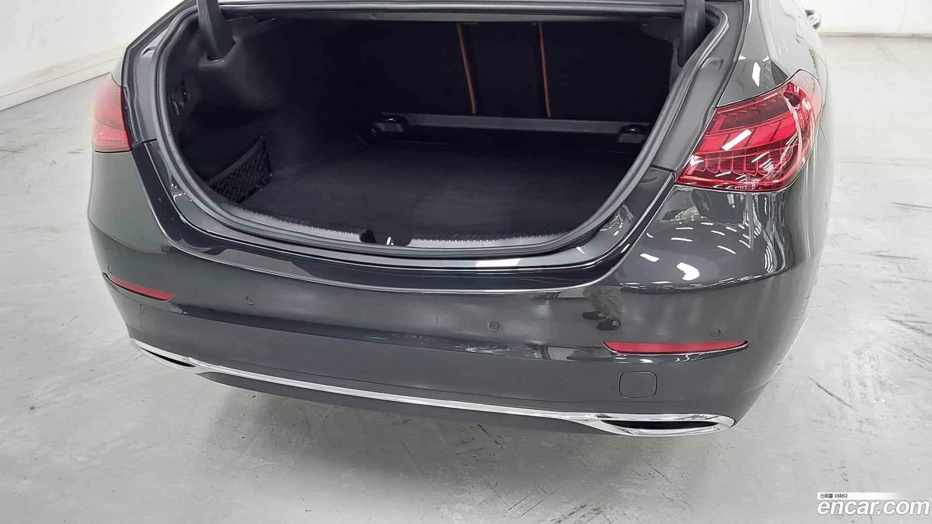 C-Class Mercedes-Benz 2025.3-OPTION-015