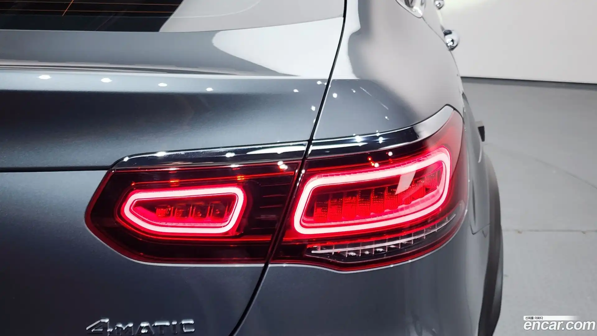 GLC-Class Mercedes-Benz 2020.1-OUTER-033