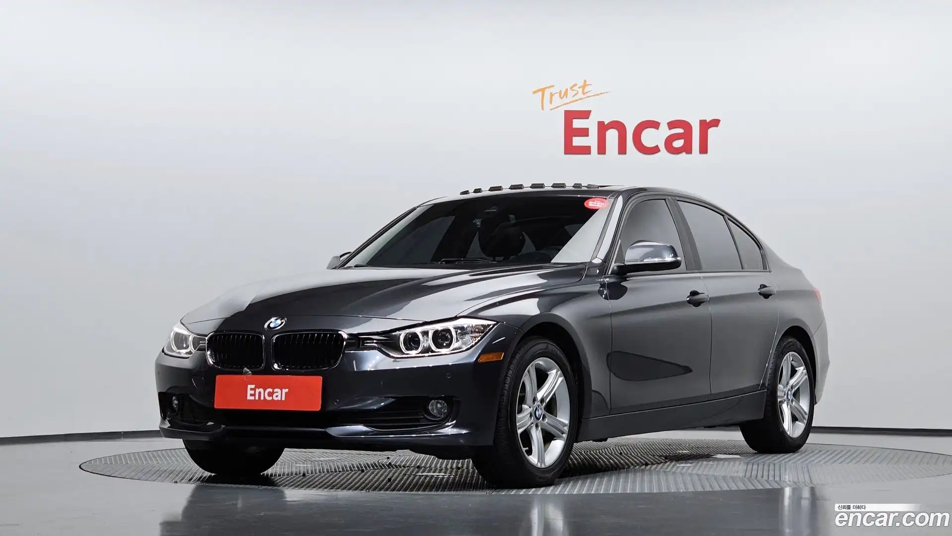 3-Series BMW 2014.9-OUTER-001