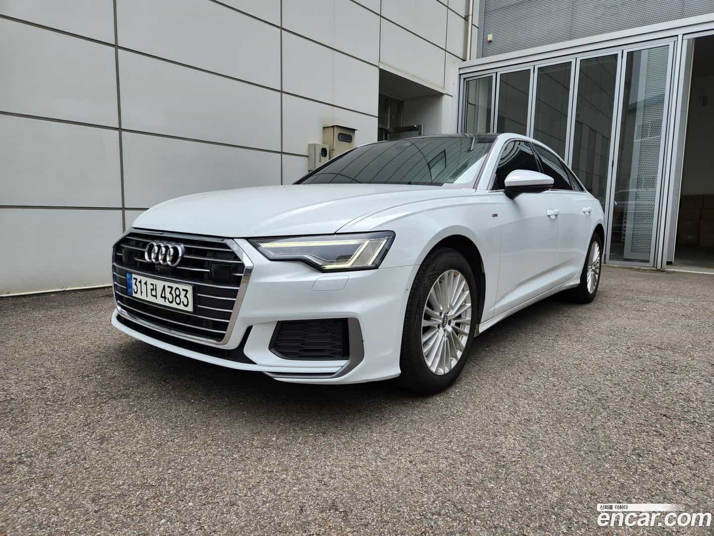 A6 Audi 2021.0-OUTER-001