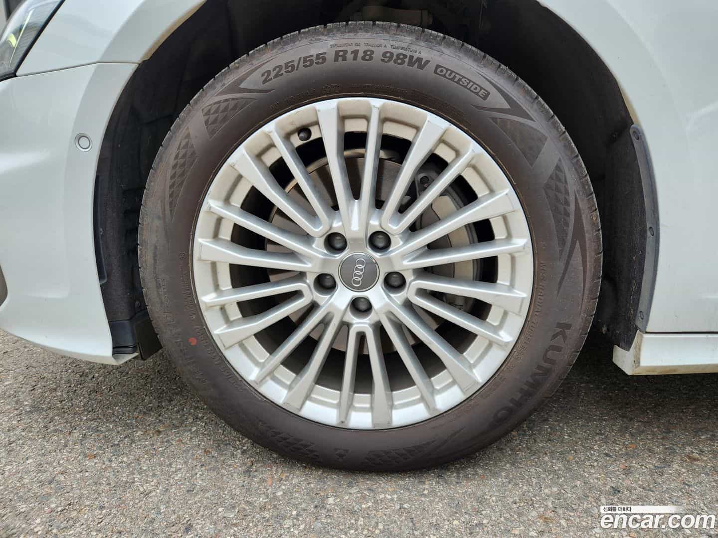 A6 Audi 2021.0-OUTER-005