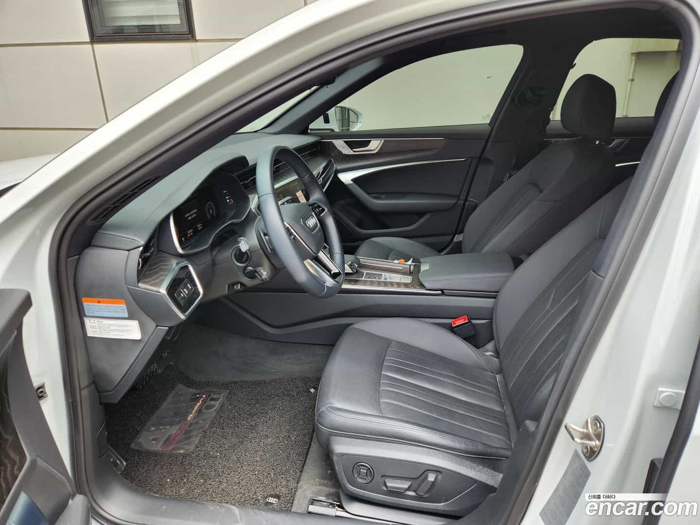 A6 Audi 2021.0-INNER-010