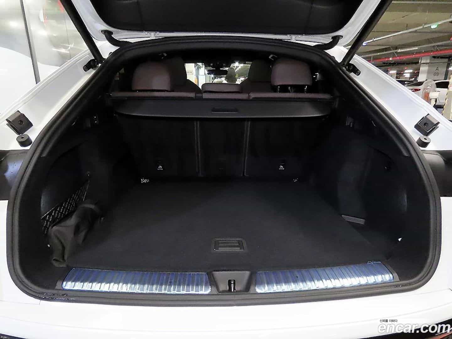 Q5 Audi 2025.11-OPTION-020