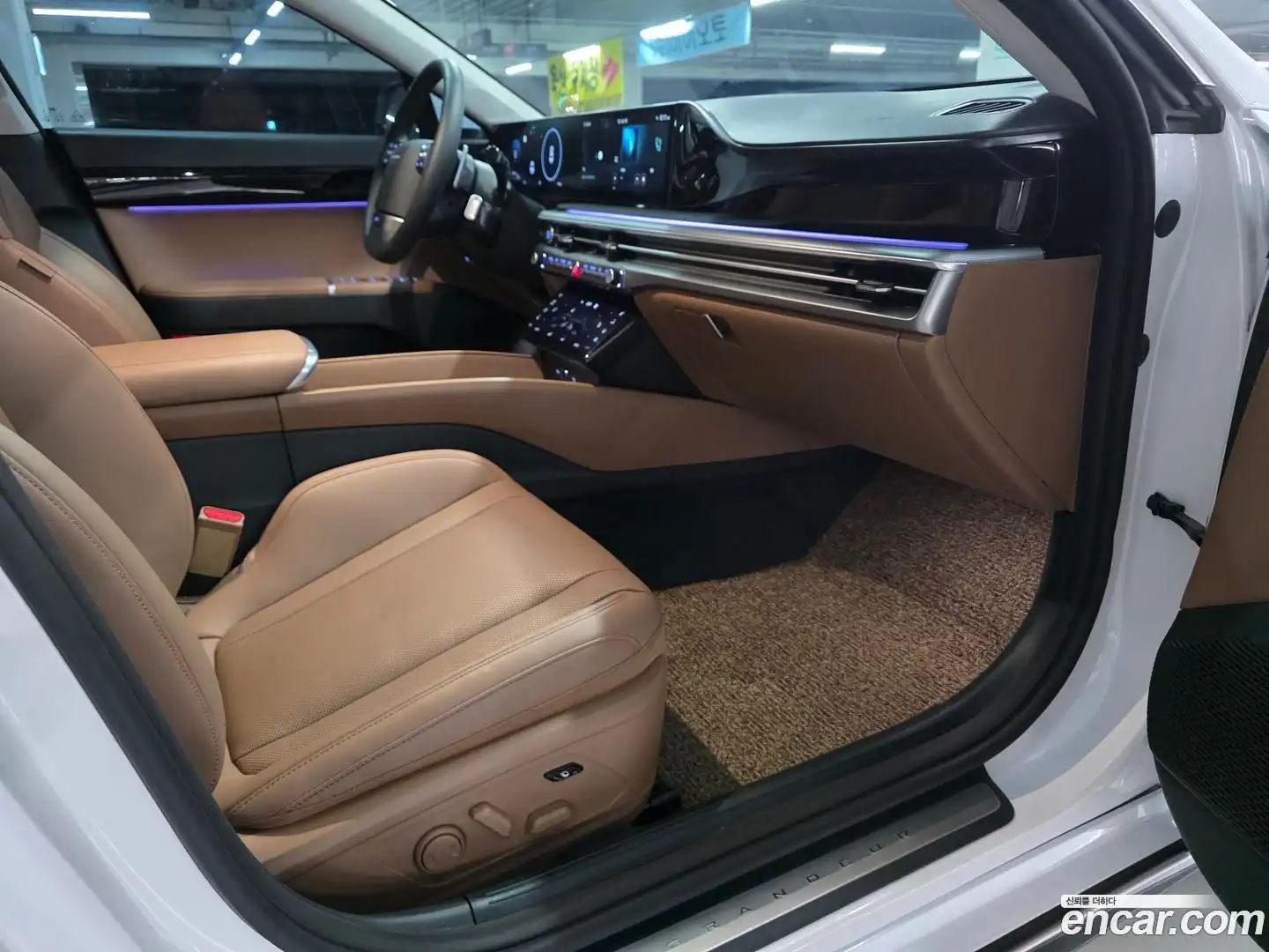 Grandeur Hyundai 2024.10-OUTER-006