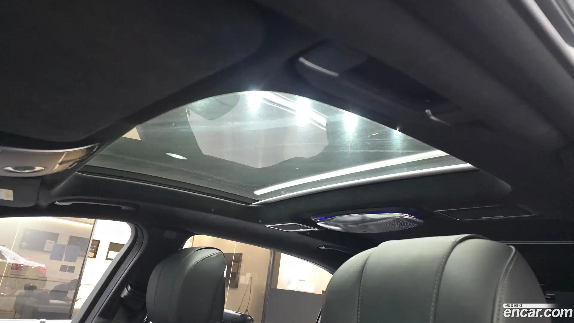 S-Class Mercedes-Benz 2015.11-OPTION-023