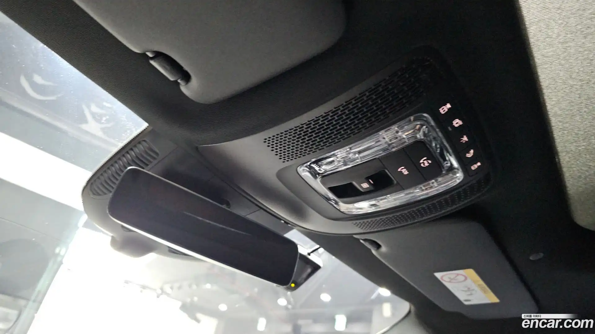 CLA-Class Mercedes-Benz 2024.3-OPTION-022