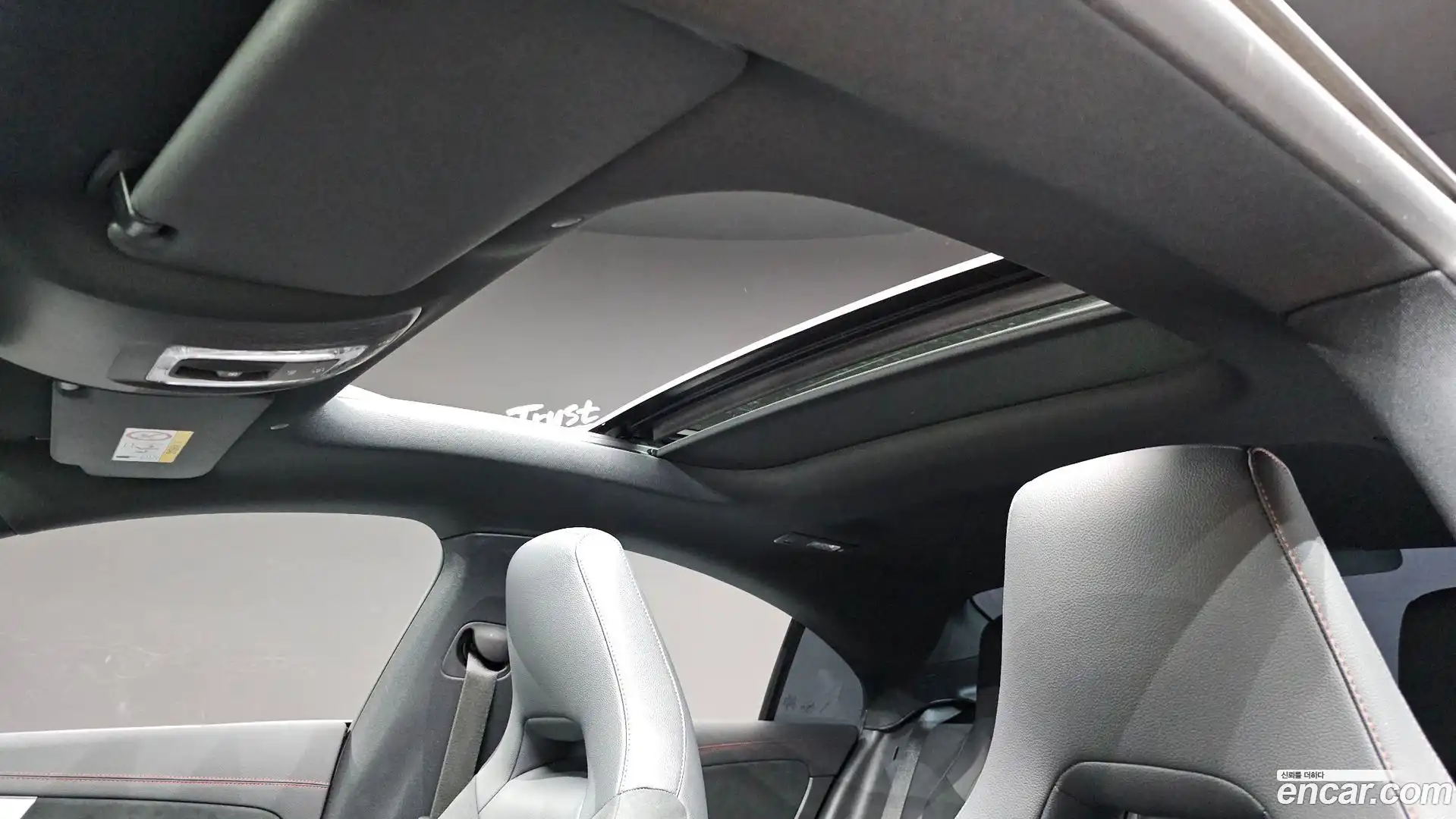 CLA-Class Mercedes-Benz 2024.3-OPTION-023
