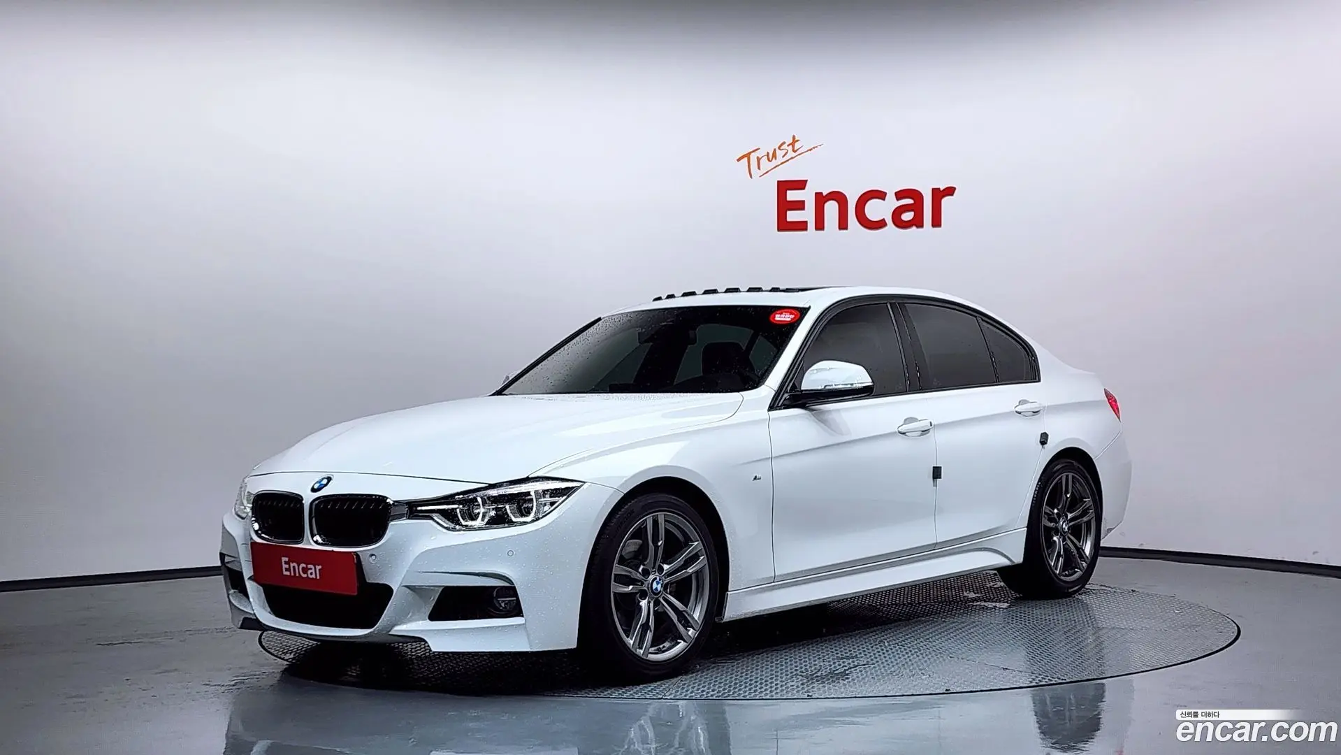 Main__Slider__Photo:3-Series BMW 2018.2-0