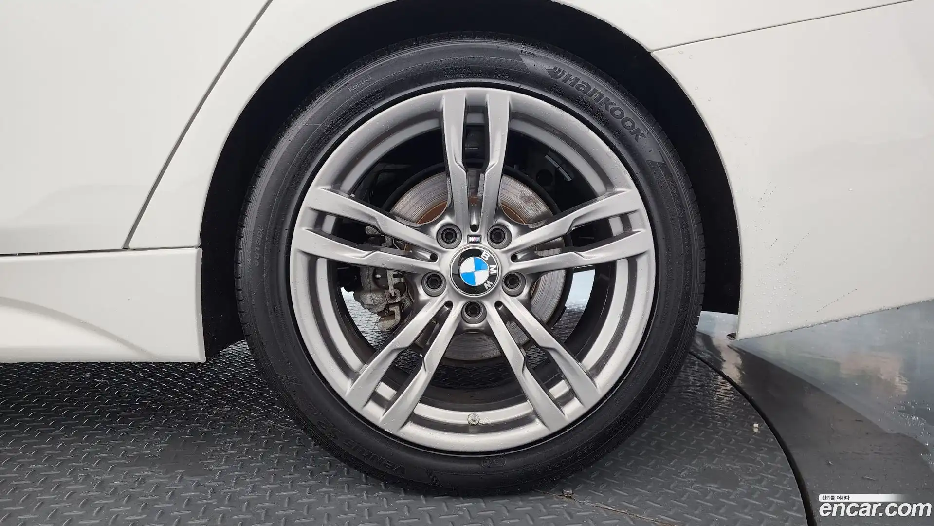 3-Series BMW 2018.2-OUTER-031