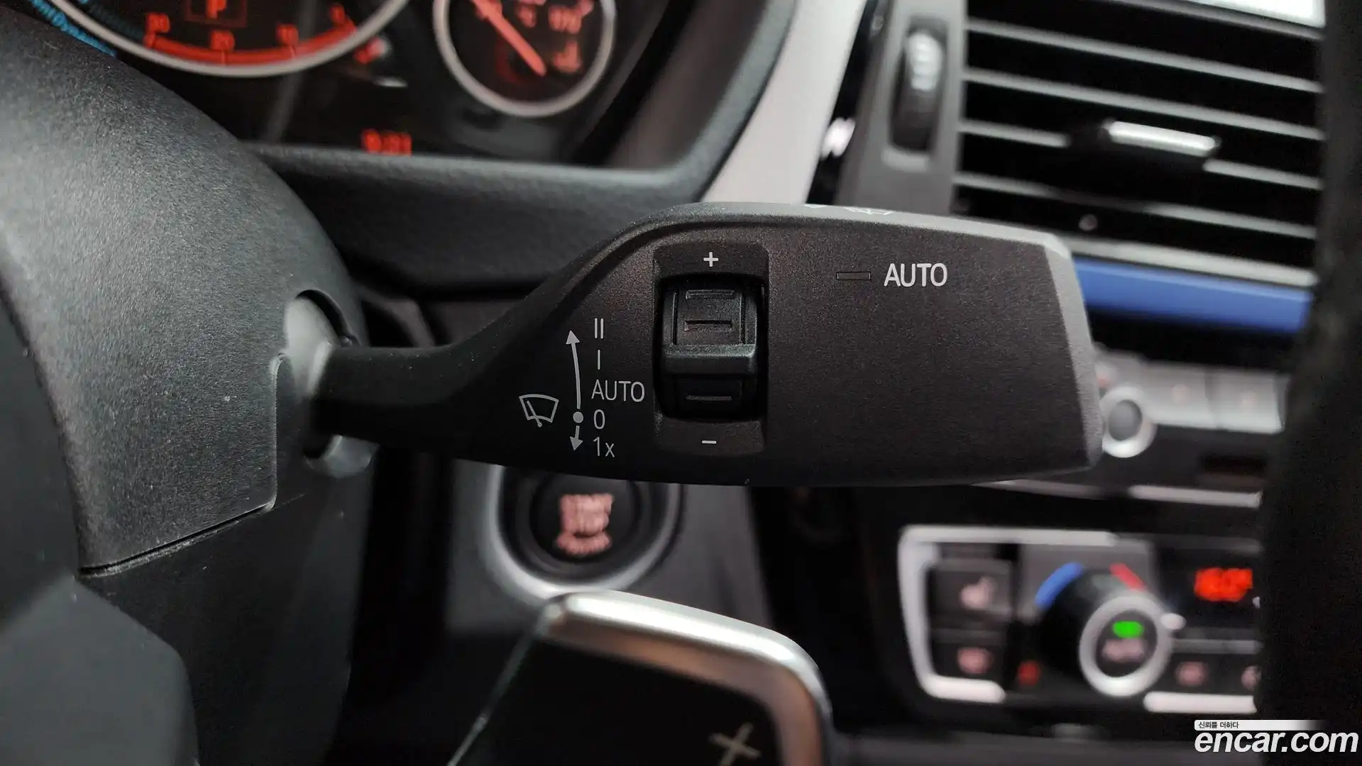 3-Series BMW 2018.2-OPTION-041