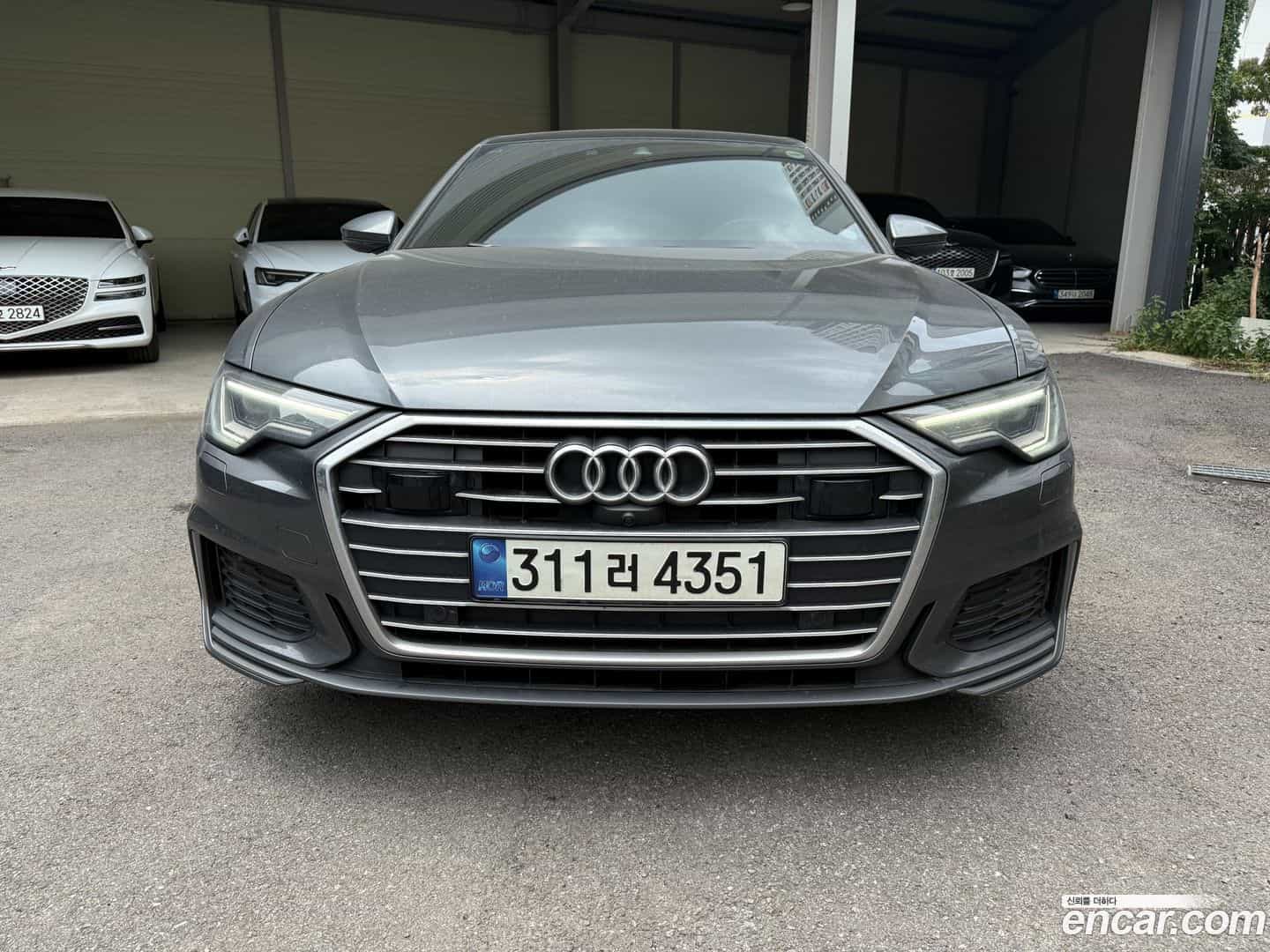 A6 Audi 2021.0-OUTER-003