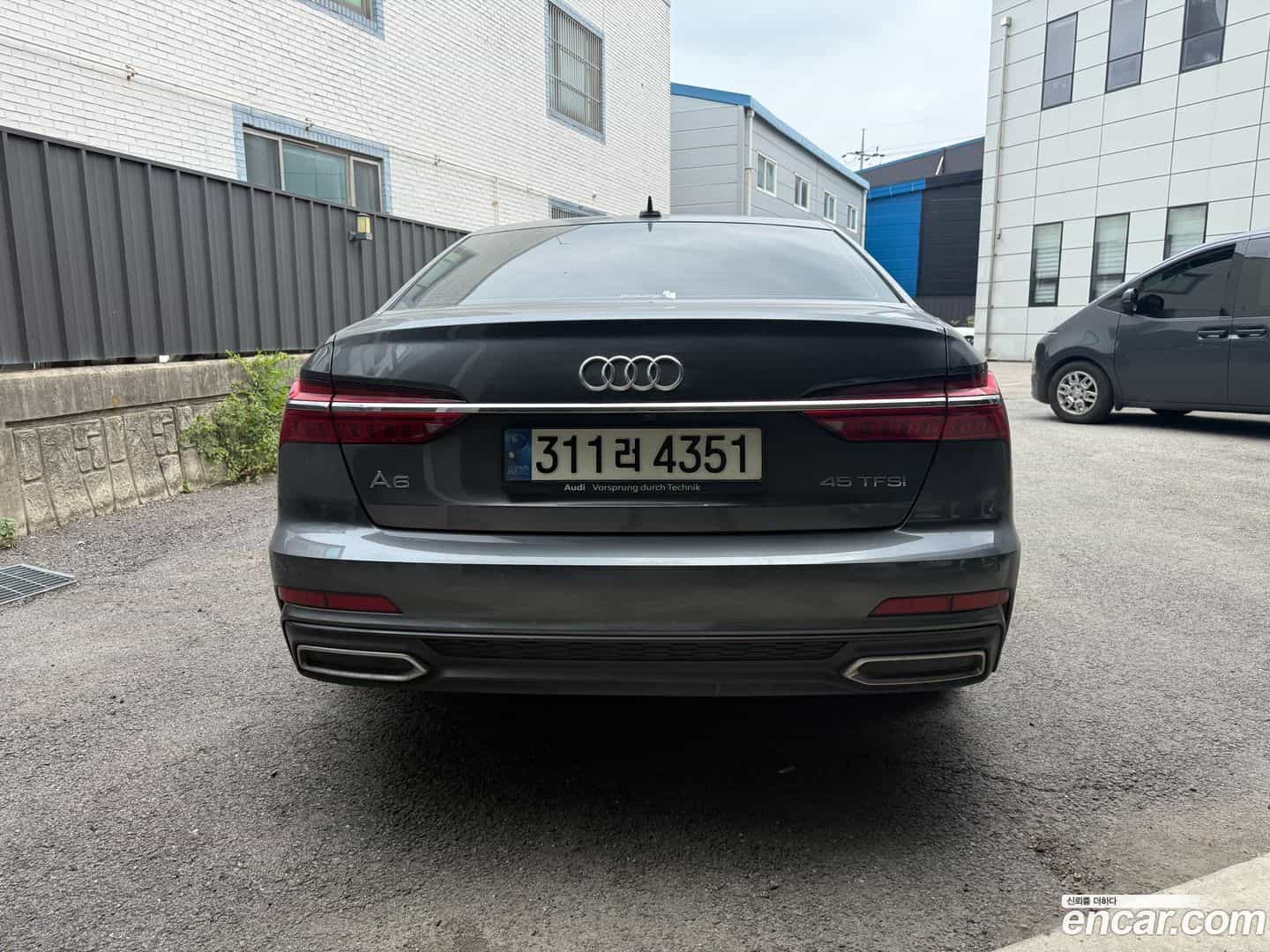 A6 Audi 2021.0-OUTER-004
