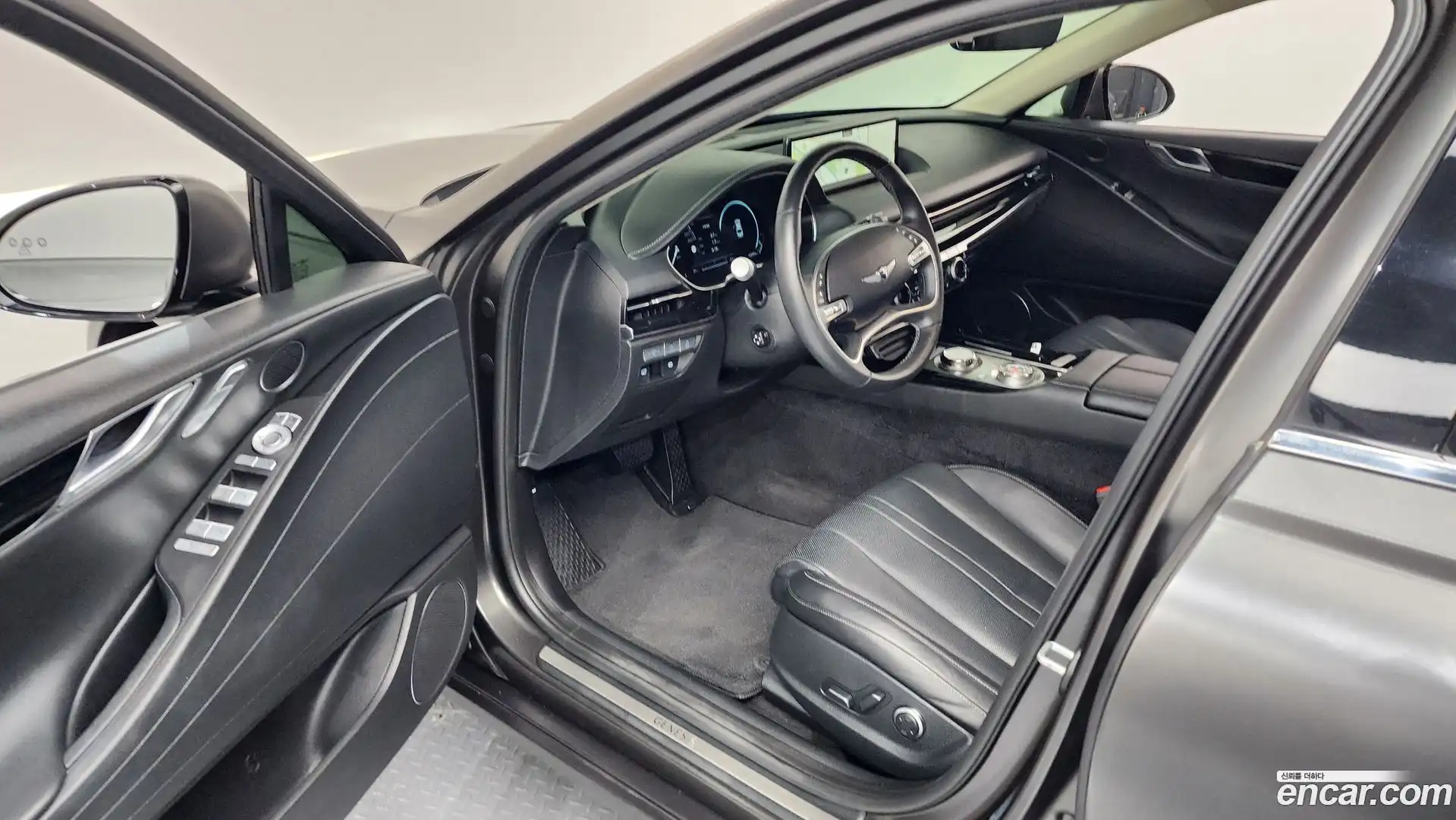 G80 Genesis 2023.4-INNER-010