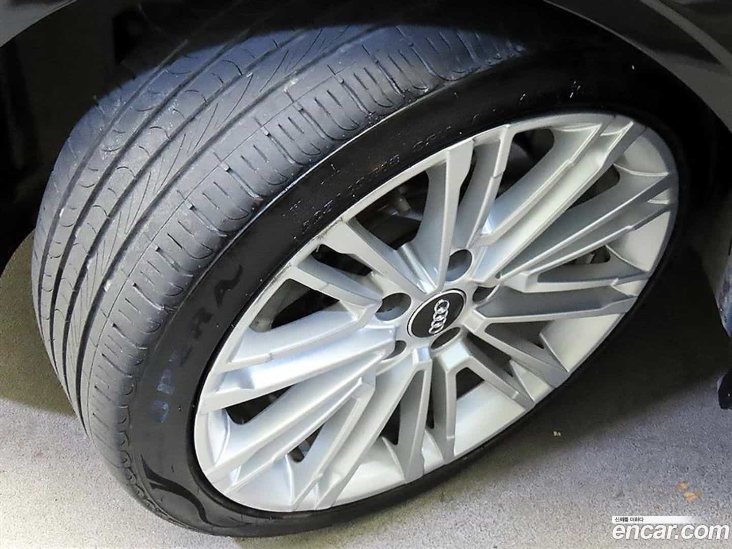 A3 Audi 2018.8-OPTION-024