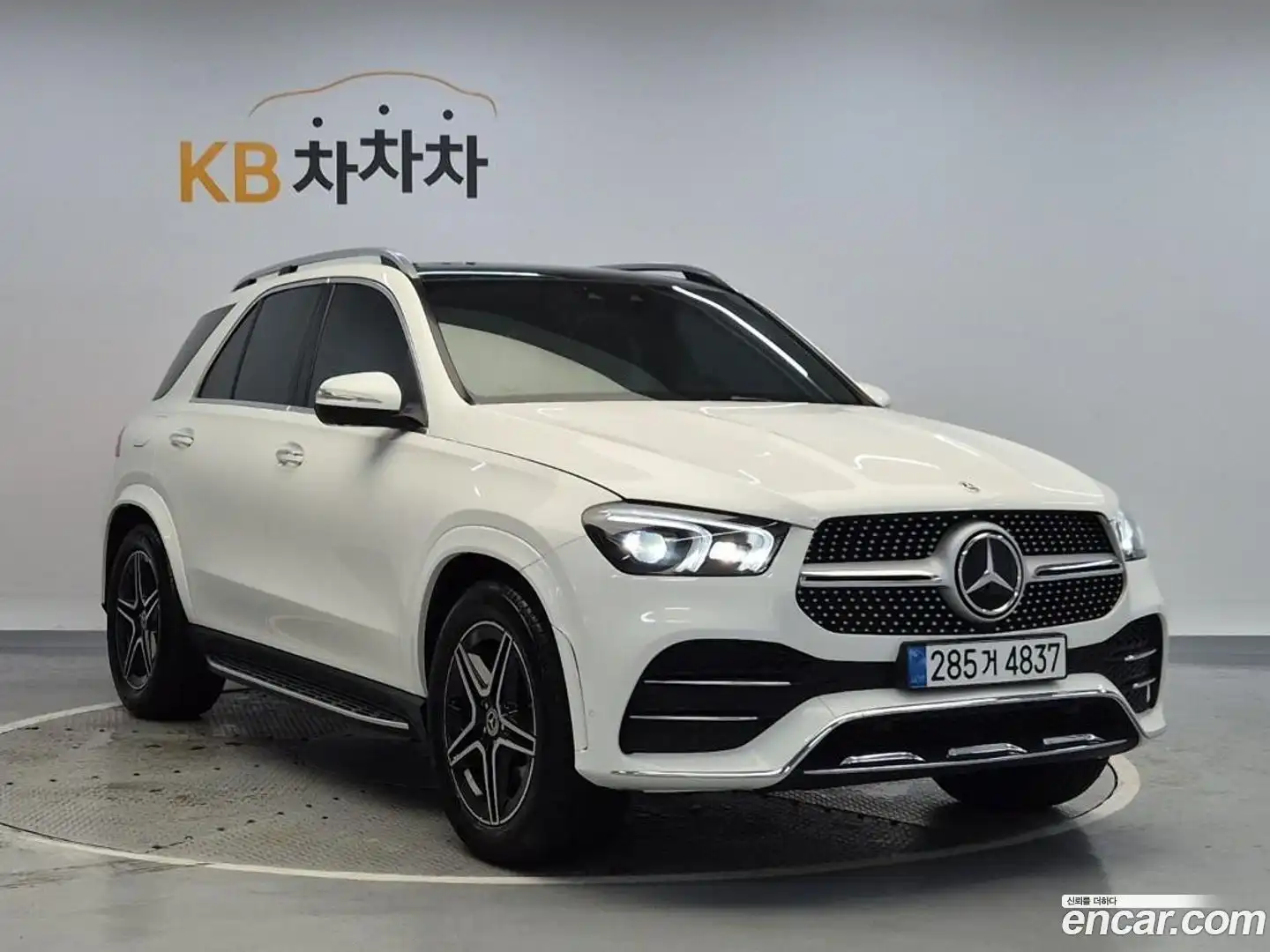 GLE-Class Mercedes-Benz 2021.3-OUTER-003